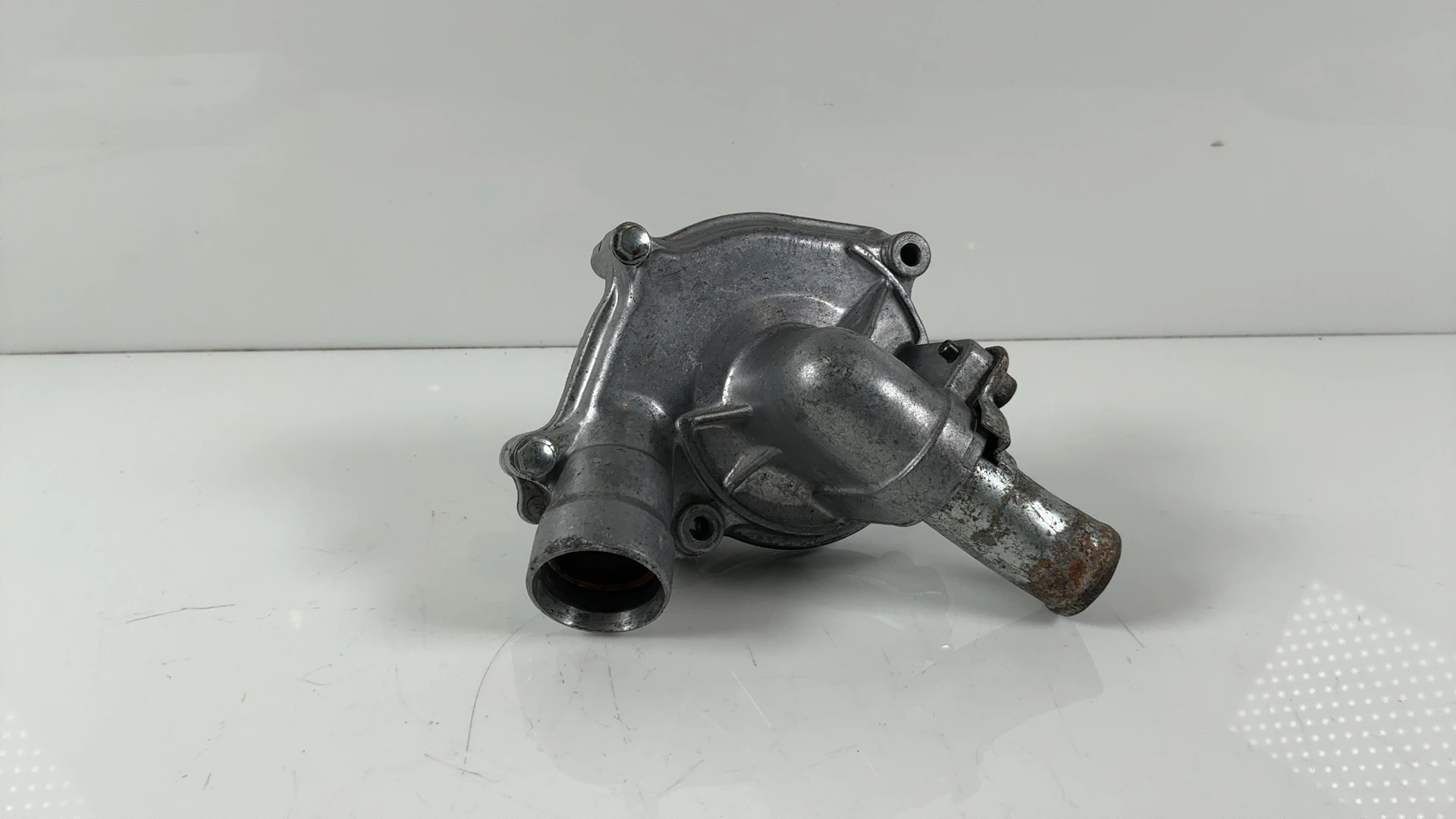Yamaha FZR 1000 2LA 1000cc Engine Water Pump 1987-1988 OEM 1UF-12450-00