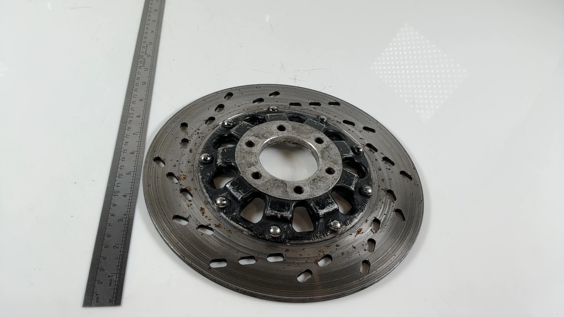 Suzuki GSX750ES GR72A 750cc Rear Brake Disc 1983-1987 OEM 69210-31300 - Image 4