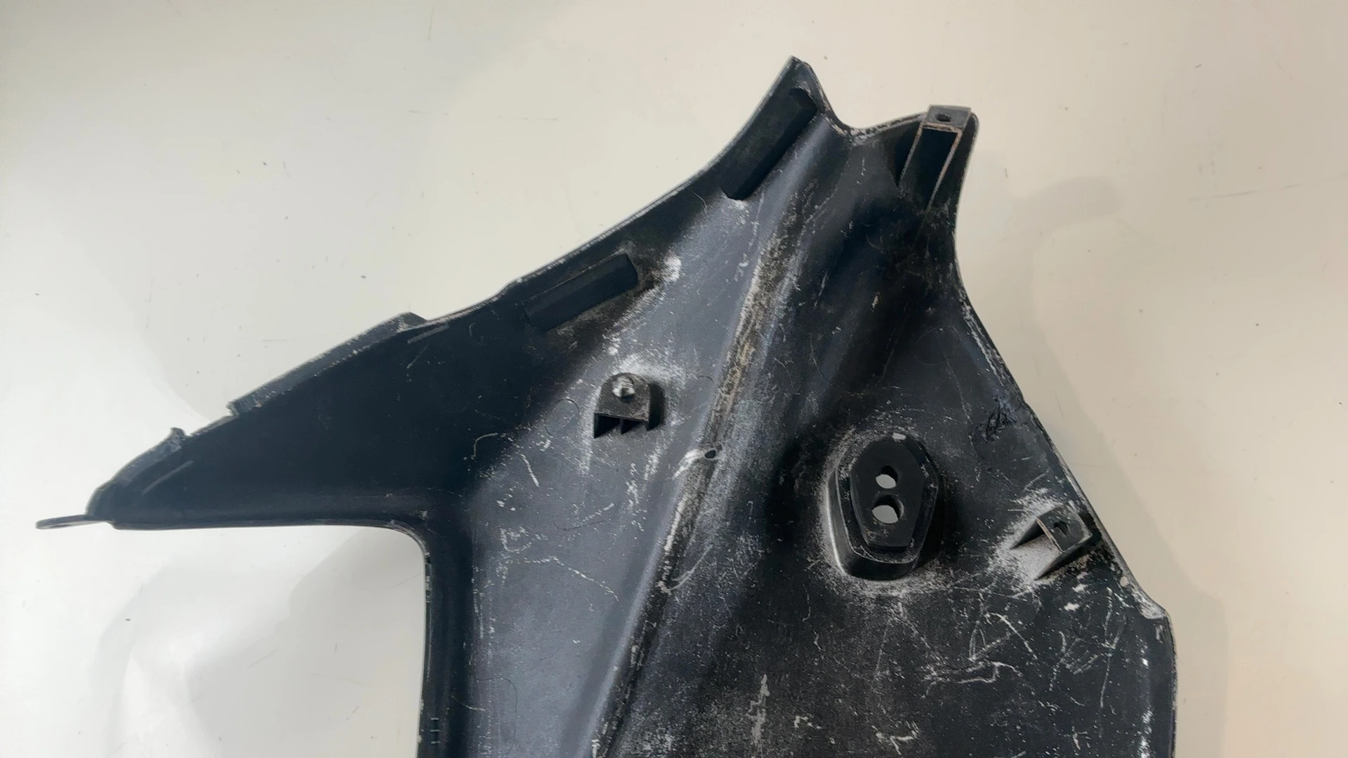 Suzuki Bandit GSF1200S 1200CC Front Left Fairing Cowl 2001-2006 OEM 94421-31F00 - Image 7