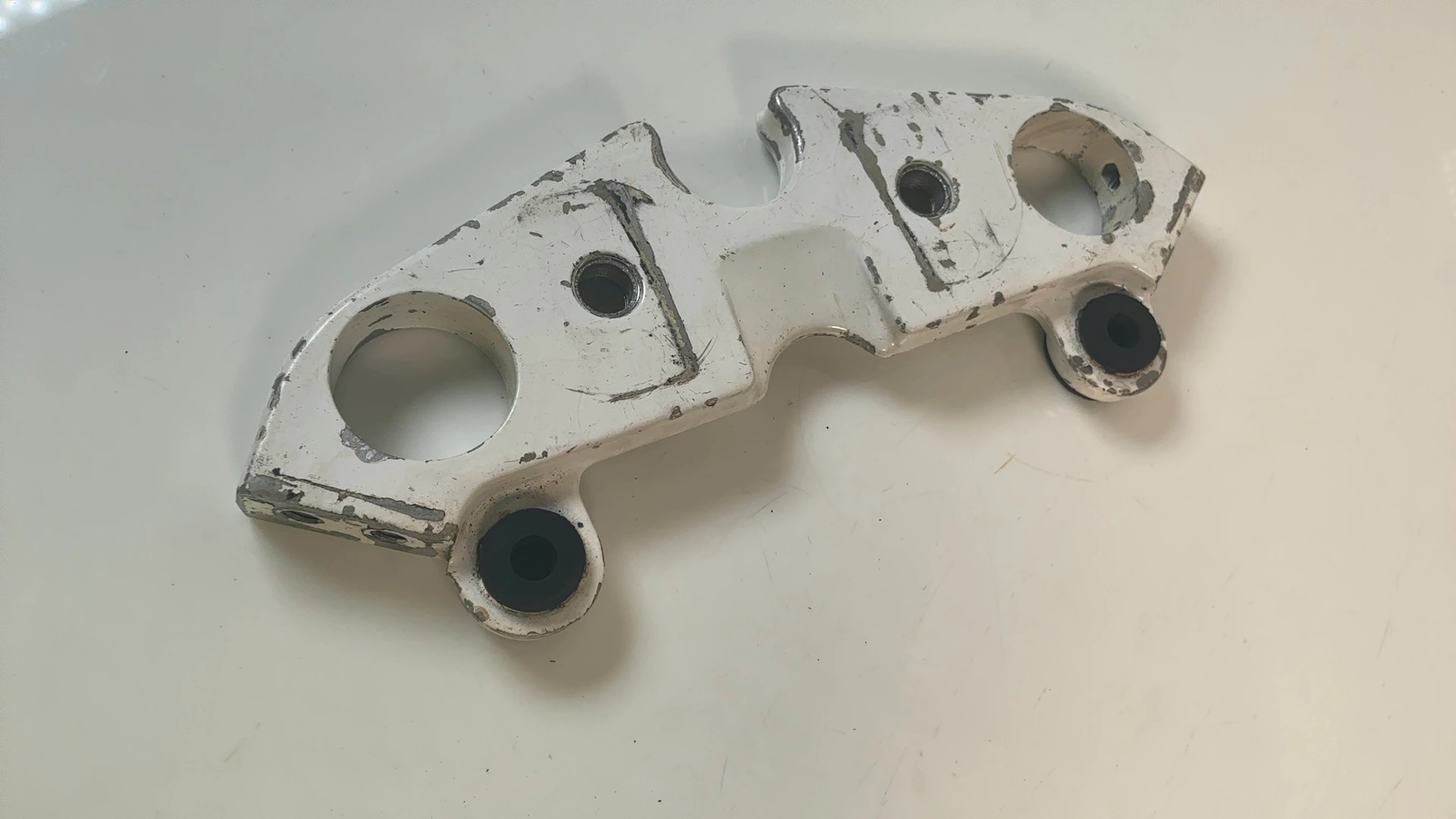 Suzuki GS500E GS500 500cc Upper Triple Tree Top Yoke 1989-2003 OEM 51311-01D00 - Image 3
