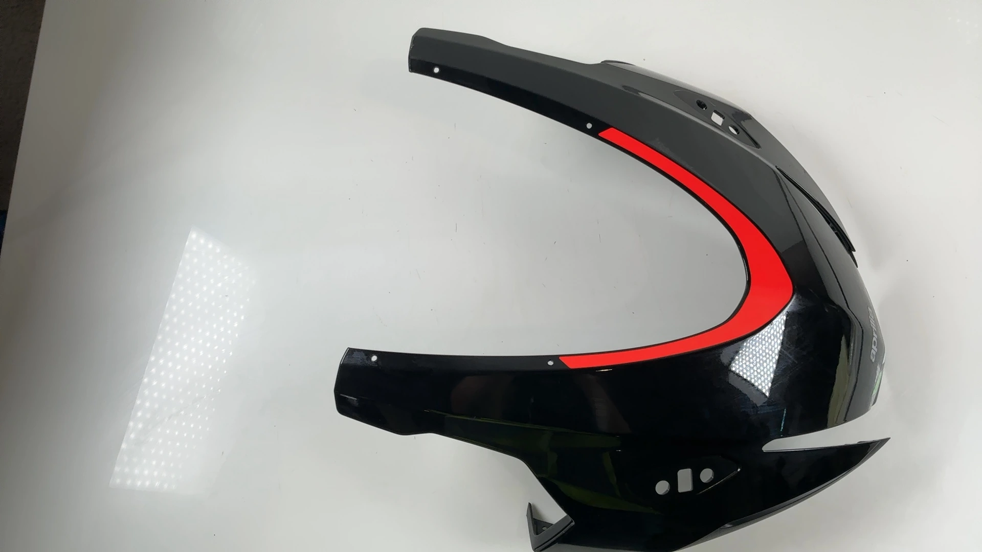 Aprilia RS 660 RS660 660cc Front Upper Cowl Fairing 2025 2026 OEM 2B013071 - Image 1