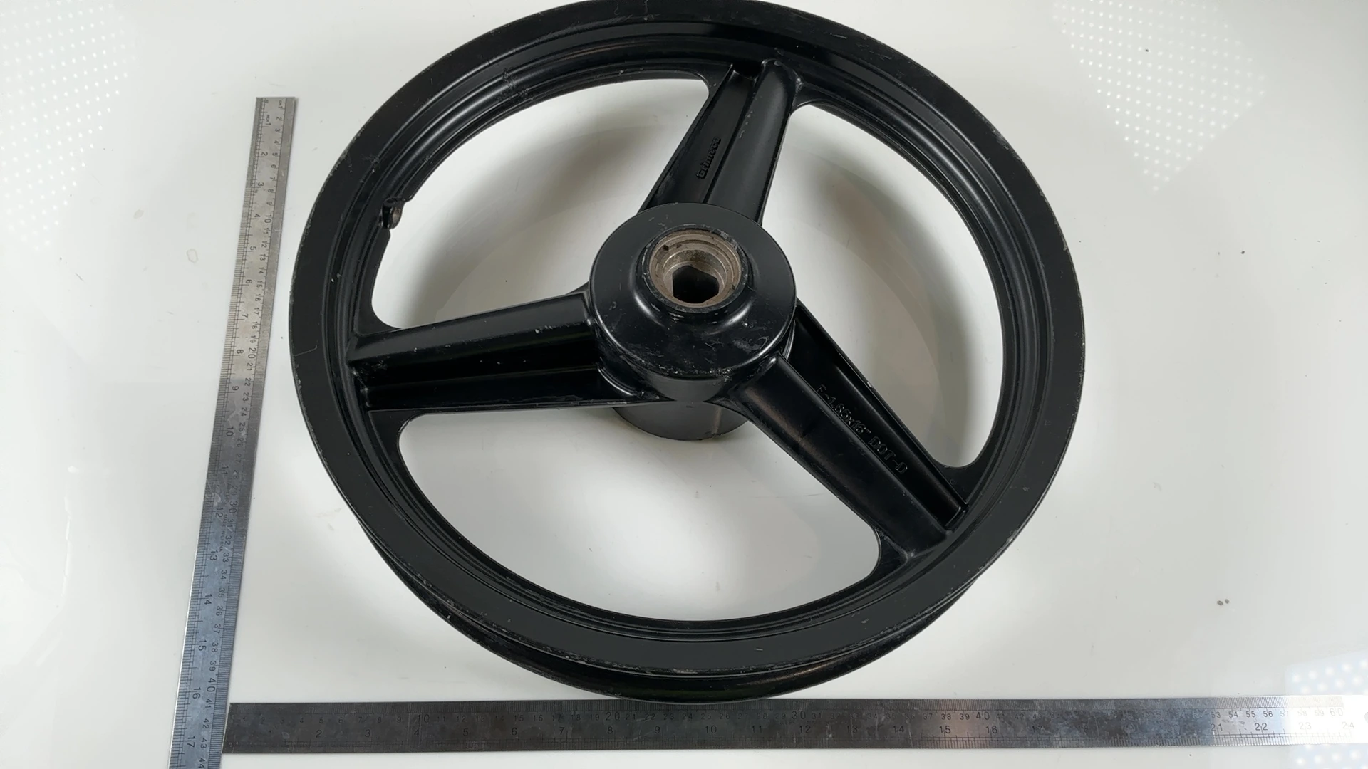 Derbi GPR 50 R Front Wheel Rim 1997-2003 OEM 00H01208081 Grimeca 1.85x16 - Image 4
