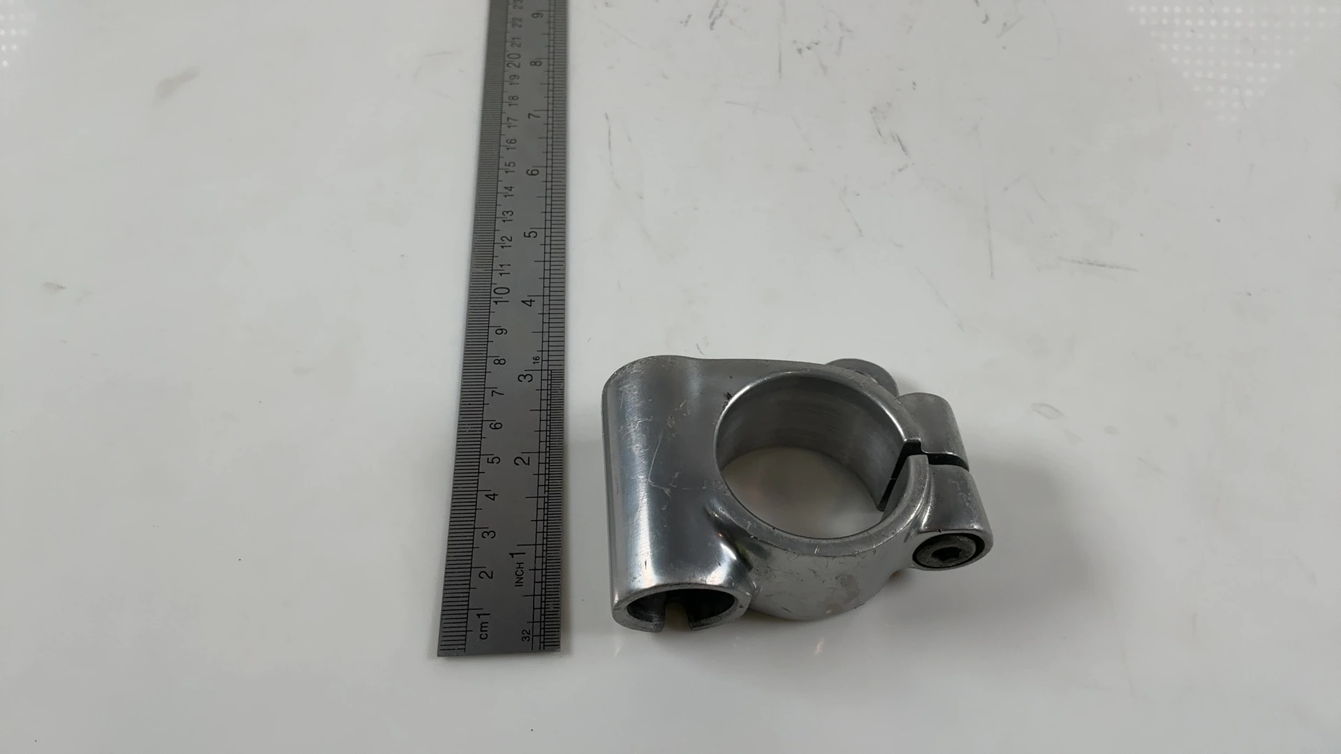 Kawasaki Ninja ZX900C 900cc Left Handlebar Clip On Clamp 1998-99 OEM 46012-1278 - Image 4