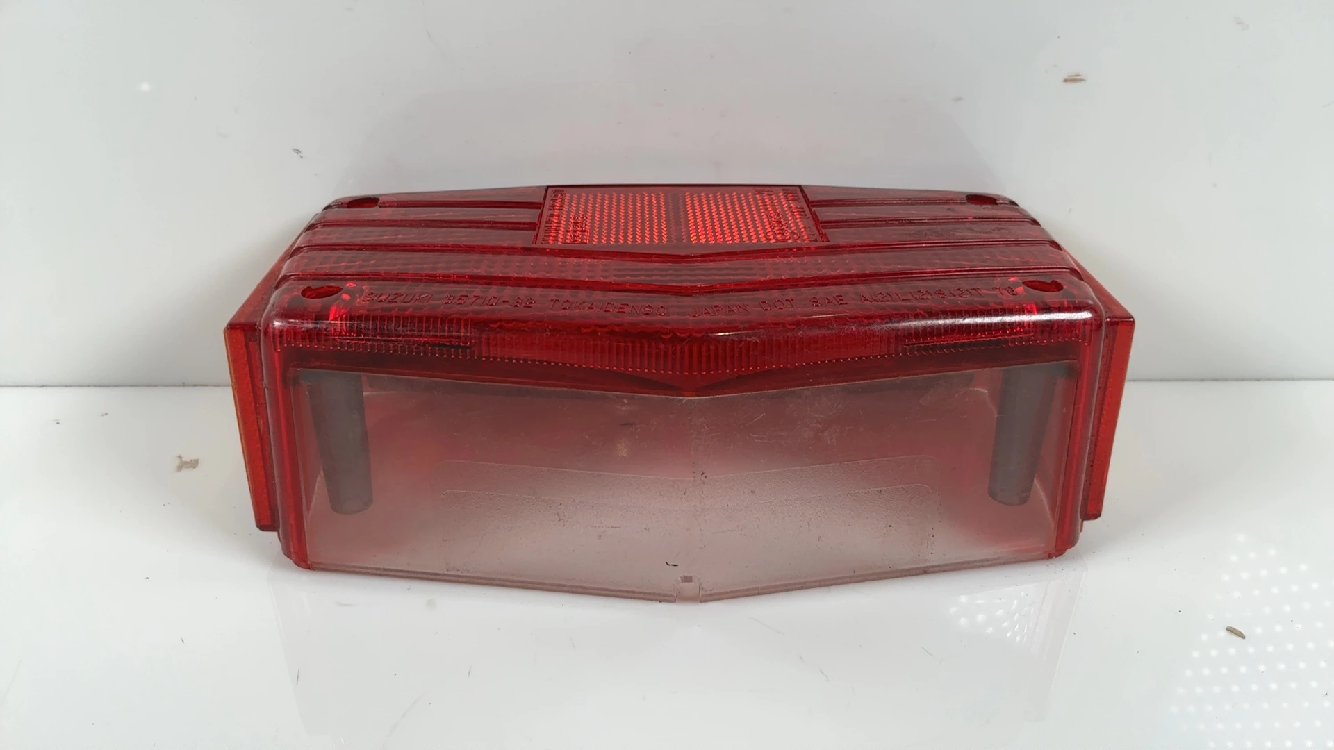 SUZUKI GS450 CC TAIL LIGHT LENS 1980-1983 OEM 35712-44130 - Image 6
