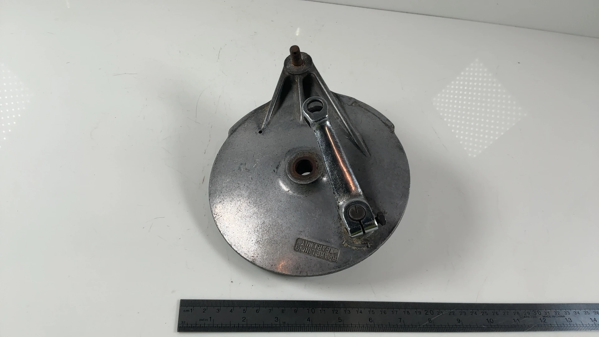 Suzuki GS250 GS250T 250 Rear Wheel Hub Drum Brake Plate 1980-1981 OEM 64210-1130 - Image 5