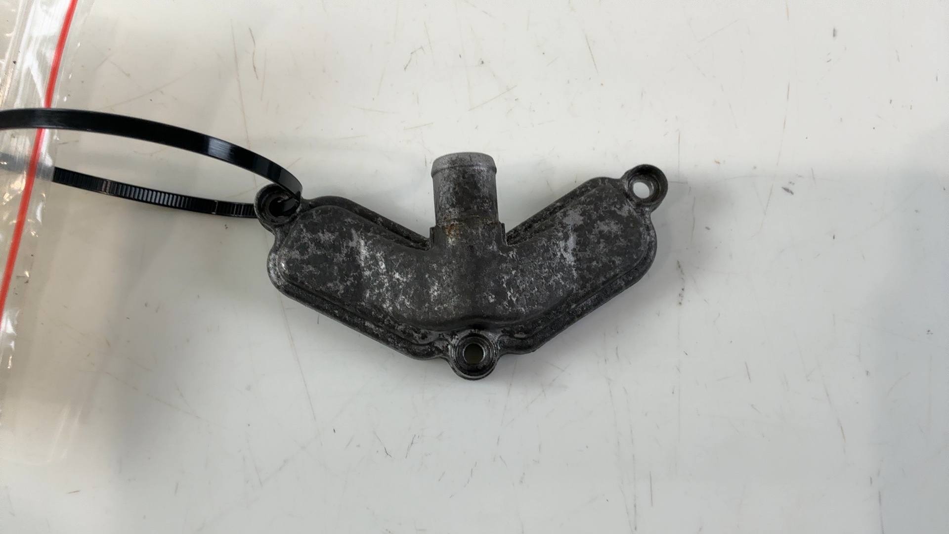 Aprilia Tuono V4 RSV4 1100 Reed Valve Breather Cover 2009-2026 OEM 857044 - Image 1
