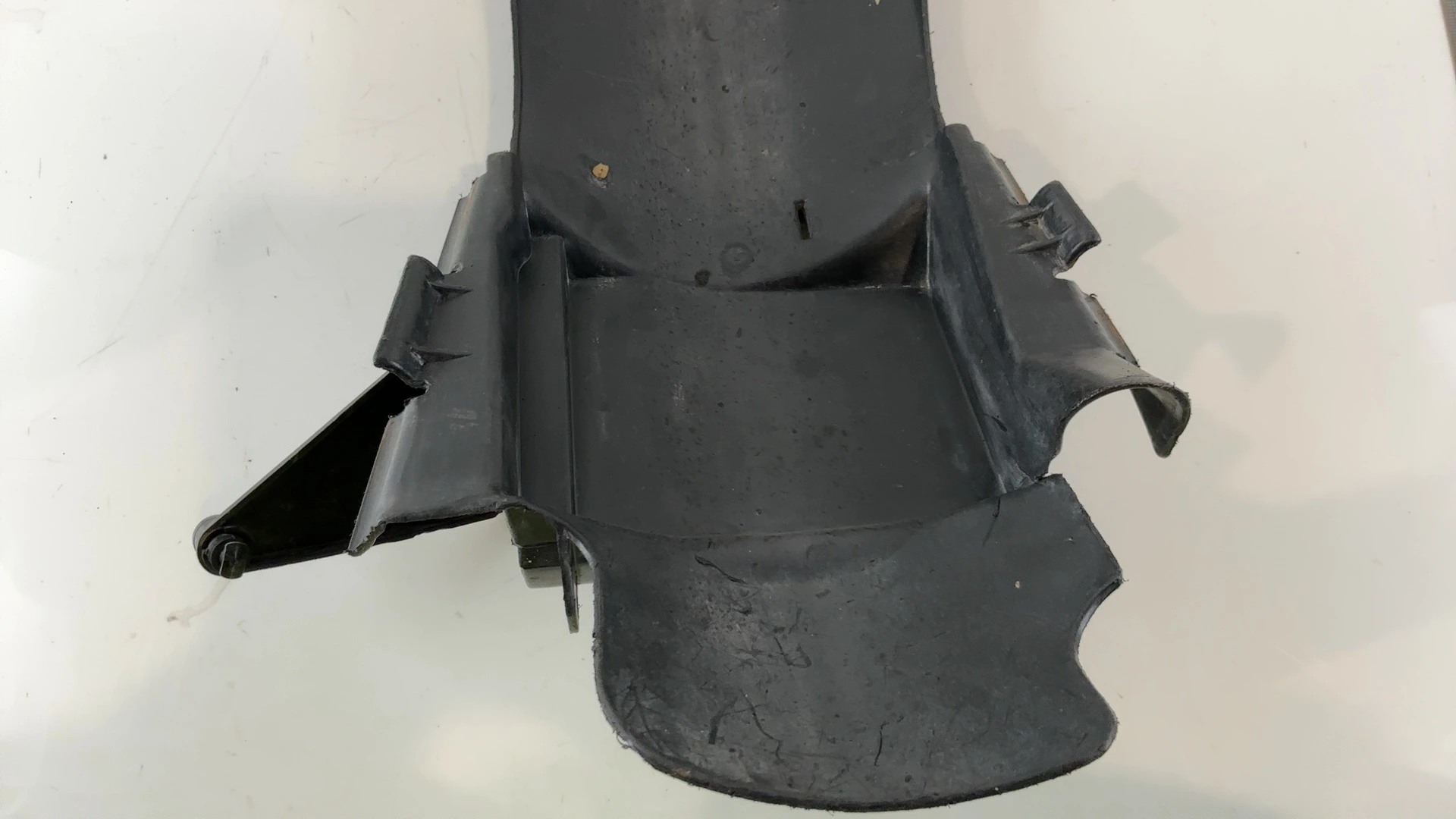 Honda CB750 CB750F Custom 750CC Rear Inner Fender Guard 1979-83 OEM 80120-438-00 - Image 9