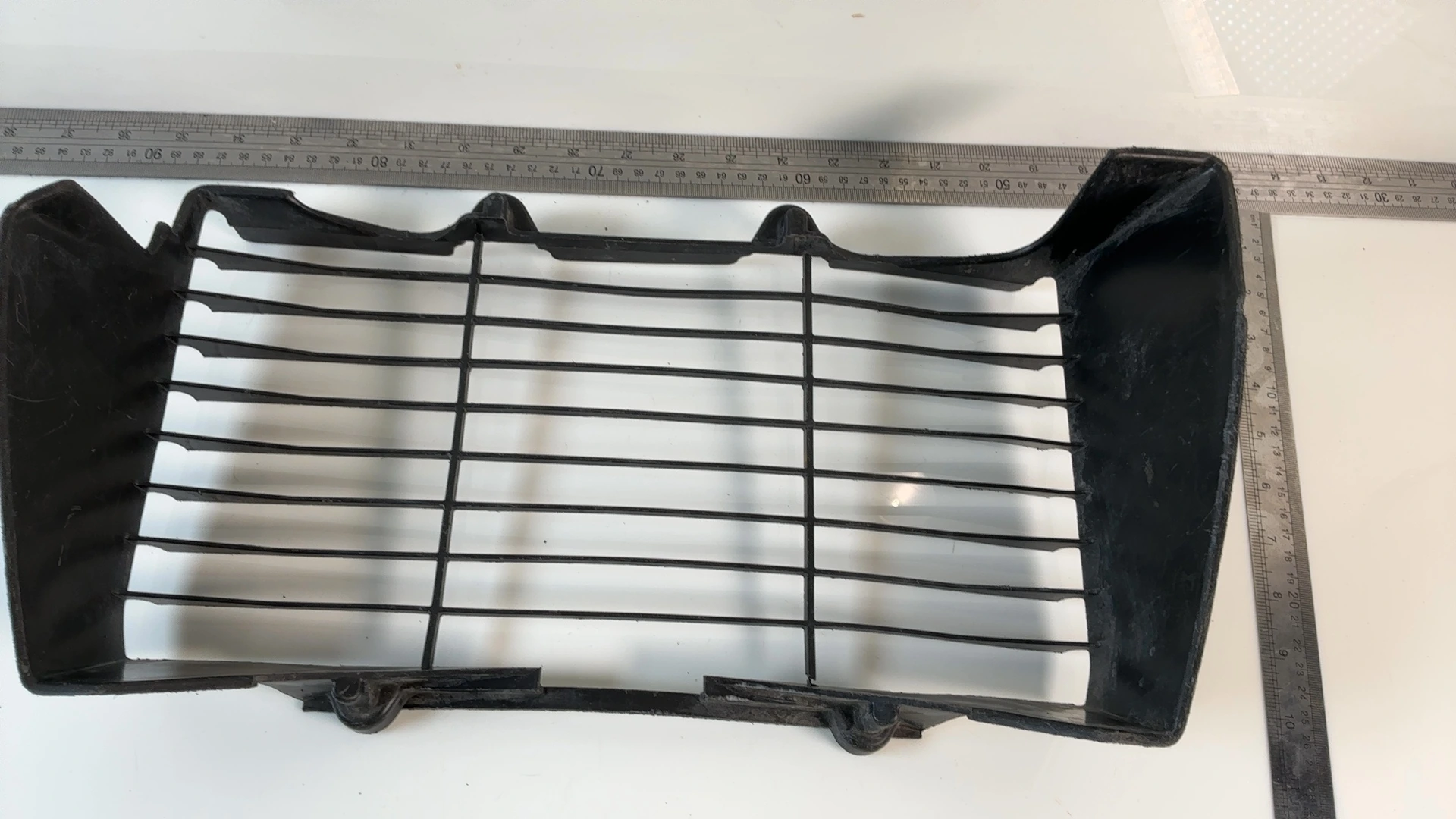 Yamaha FZR1000 Genesis 2GH 1000cc Radiator Grille Guard 1987-88 OEM 2GH-12467-00 - Image 4
