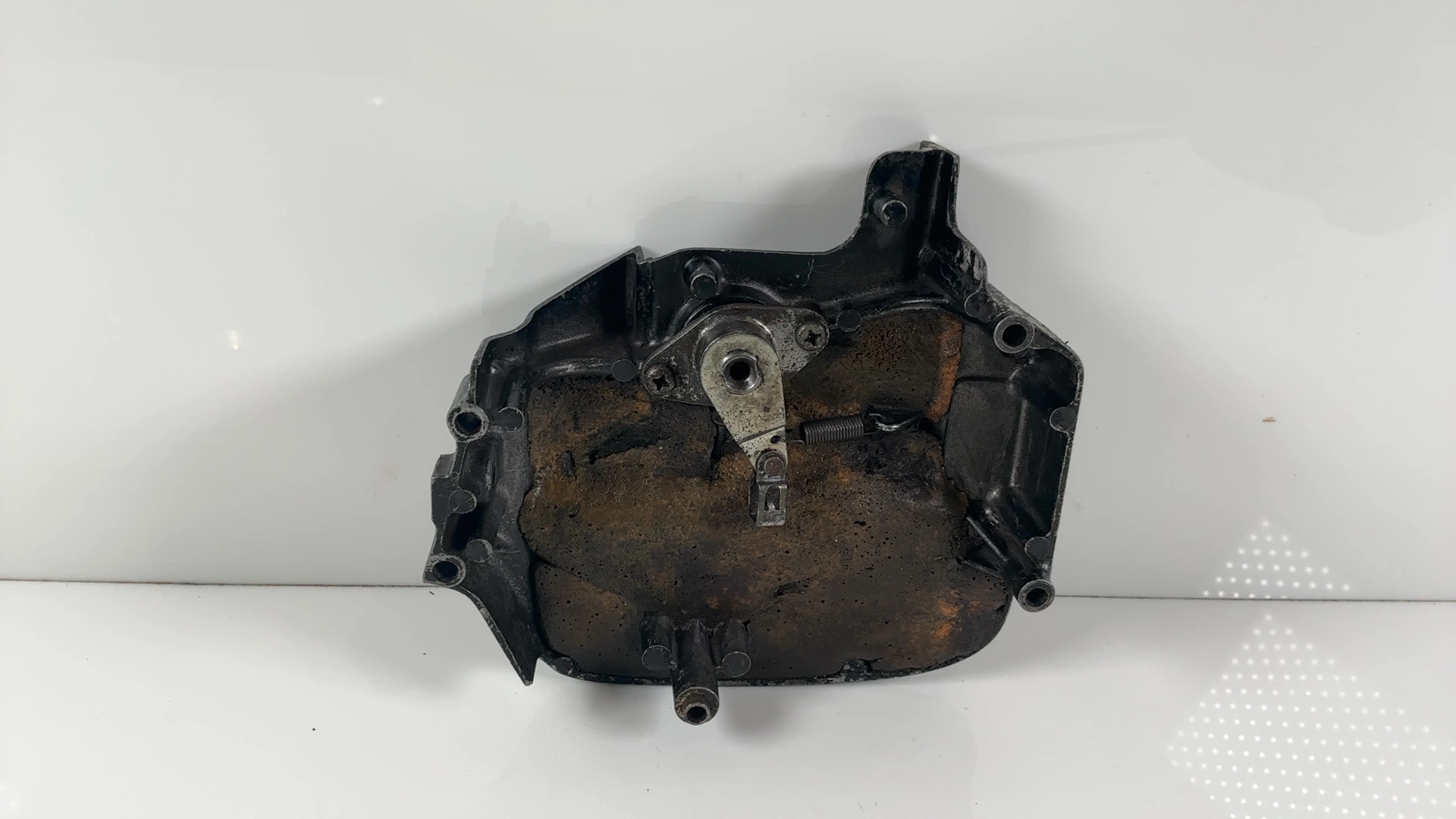 Suzuki GS700E GS700 700cc Engine Sprocket Cover 1985 OEM 11360-31301 - Image 2