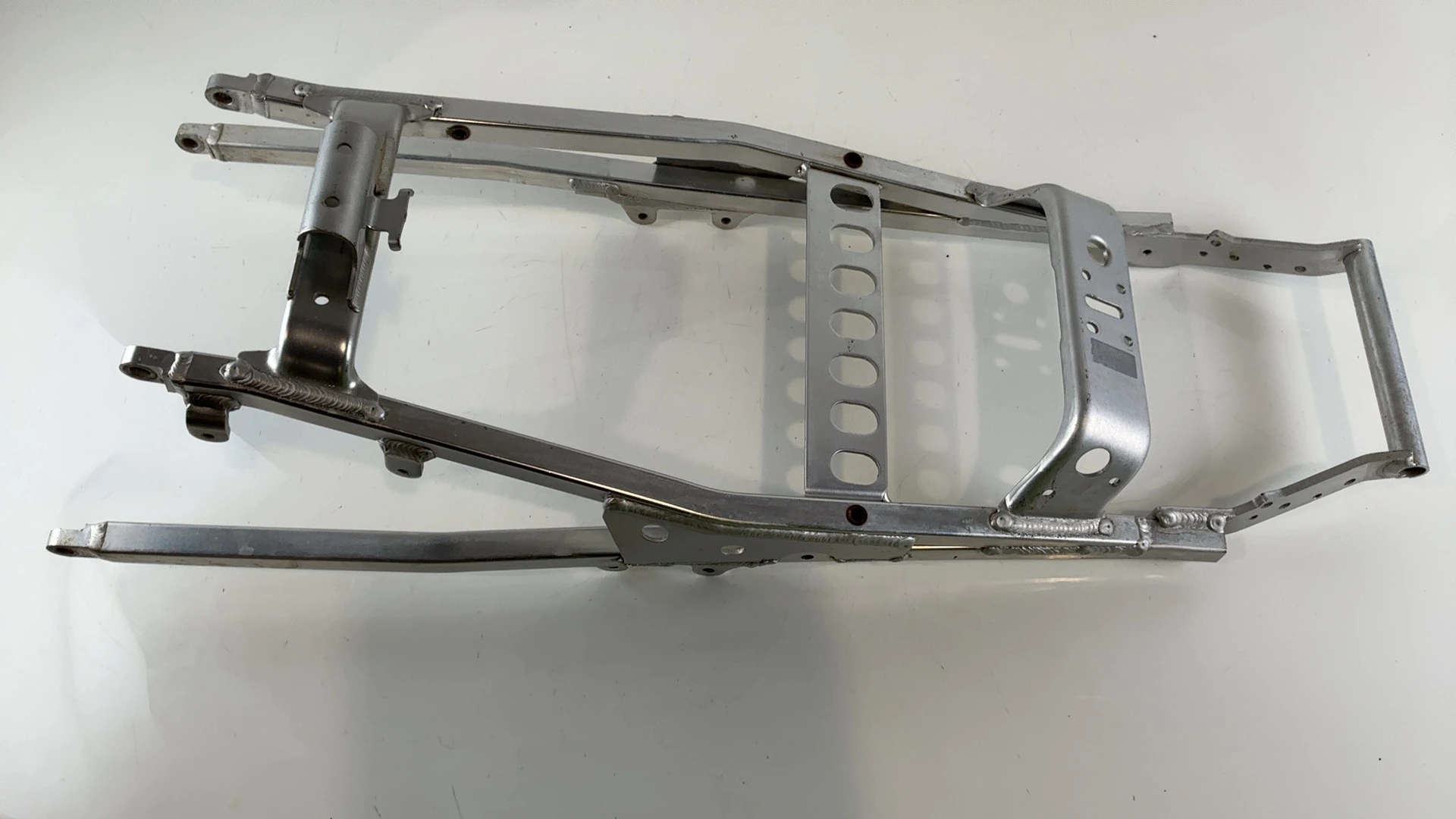 Yamaha YZF R6 YZFR6 600 Rear Subframe 1999-2002 OEM 5EB-21190-01-00