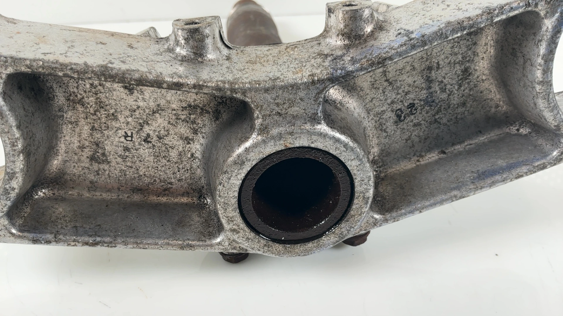 Kawasaki Ninja ZX7R ZX750P 750cc Lower Triple Tree 1996-2003 OEM 44037-1339 - Image 5