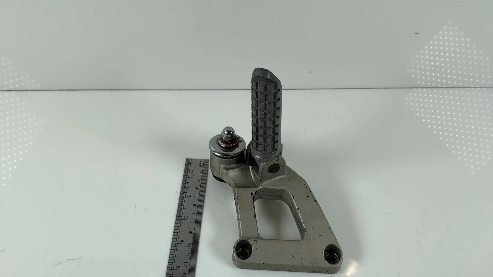 Kawasaki ZZR600 ZZR600E 600cc Rear Left Passenger Foot Peg 1993-2004 34028-1191 - Image 4