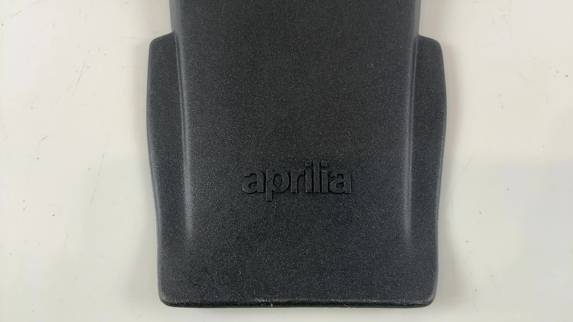 Aprilia SR 50 50CC Rear Number Plate Holder 2000-2004 OEM 104650 - Image 4