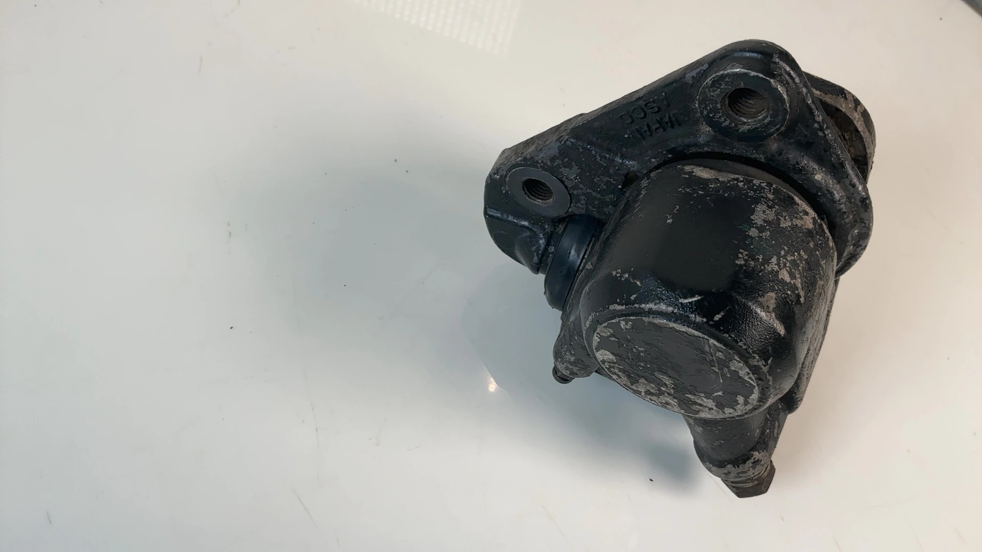 Suzuki GS750 GS750E 750cc Front Right Brake Caliper 1977-1979 OEM 59300-44002 - Image 6