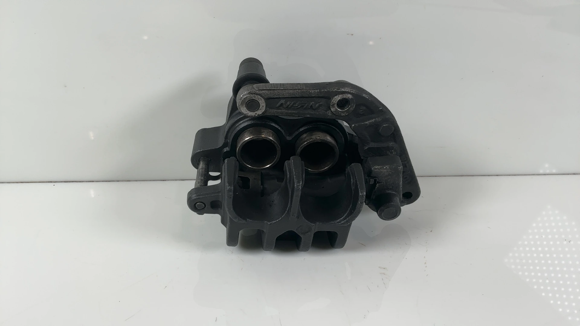 Honda CB750 Nighthawk 750 Front Right Brake Caliper 1991-2003 OEM 45250-MW3-671 - Image 2