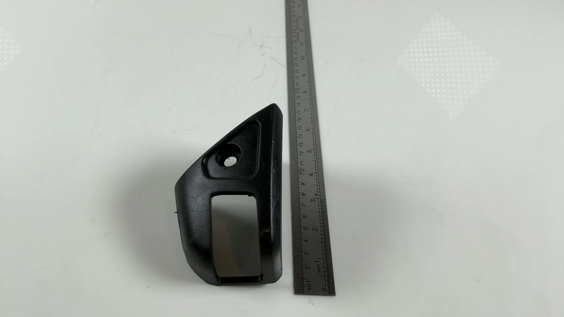 Peugeot Speedfight 2 50 Foot Rest Cover 1998-2008 OEM 734652N - Image 3