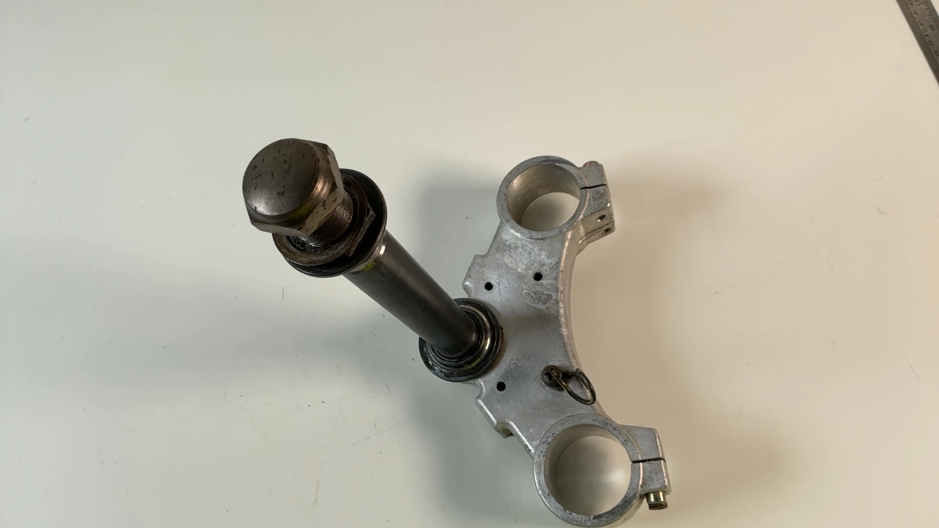 Derbi Senda 50 Lower Fork Stem Triple Tree 1999-2001 OEM 00H02603041 - Image 2