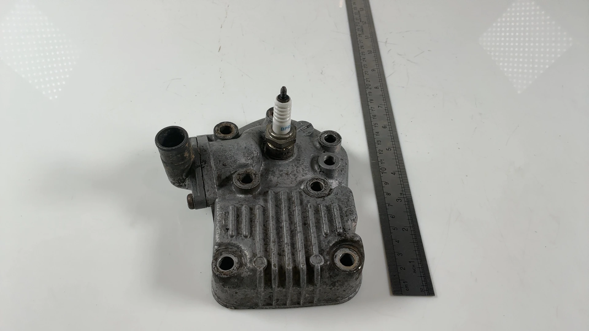 Suzuki RG125 Gamma 36A 125cc Cylinder Head 1985-1991 OEM 11111-36A02 - Image 3
