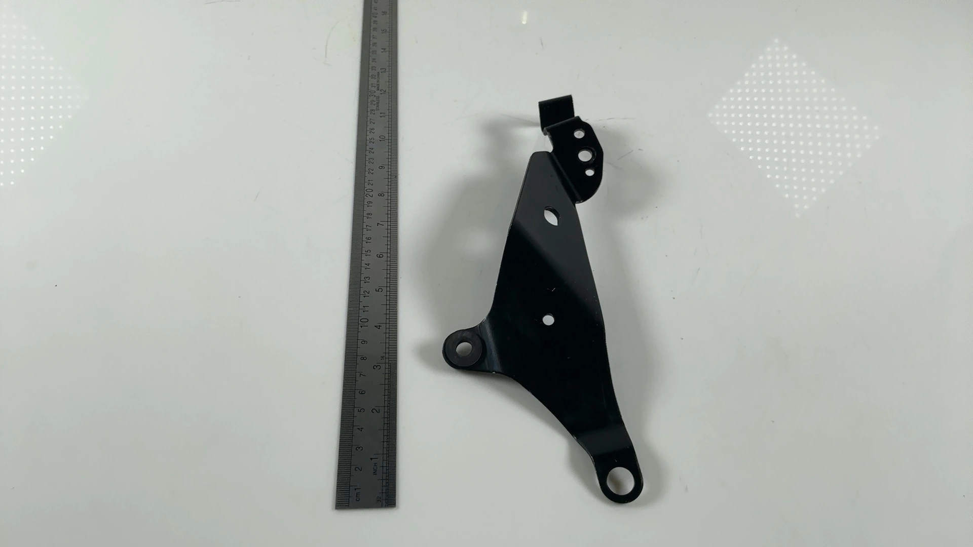 Honda CBR600RR 600cc Left Rear Turn Signal Bracket 2003-2004 OEM 80116-MEE-000 - Image 4