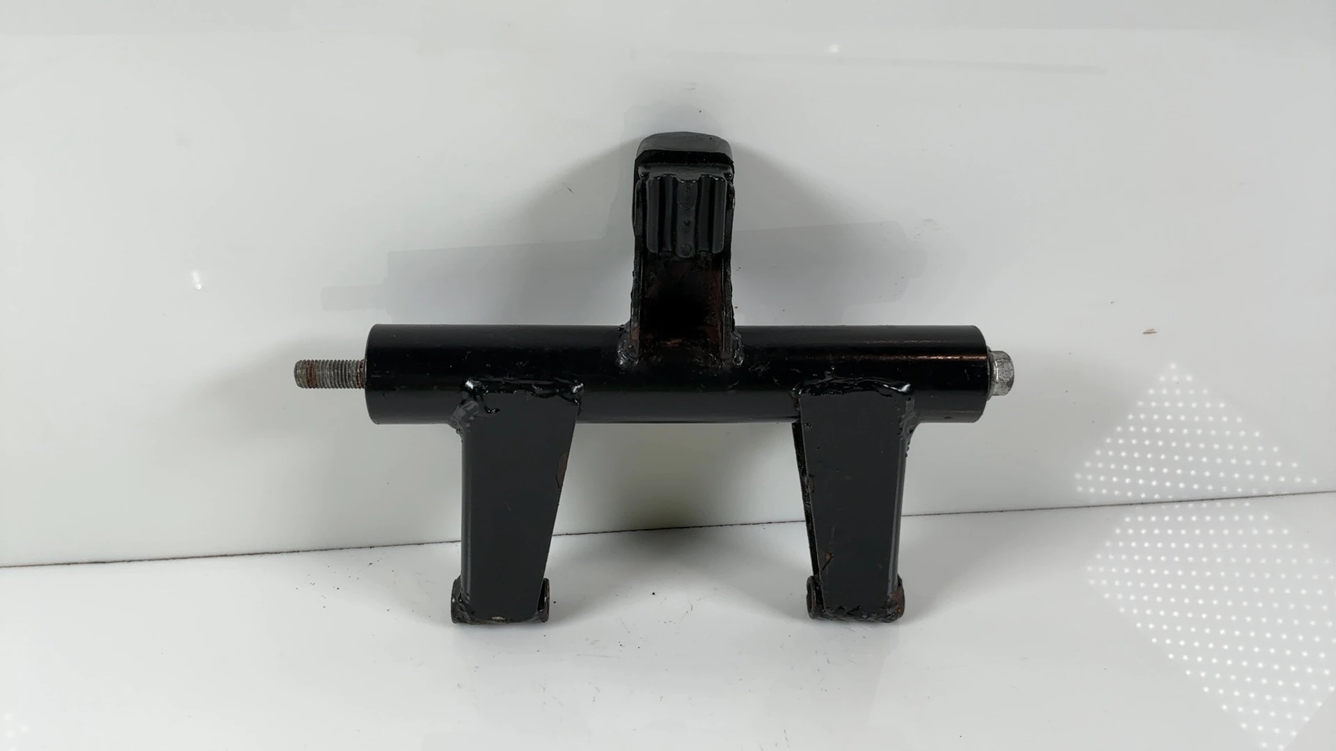Garelli Ciclone 50 50CC Engine Mount Bracket 2006 2007 OEM 13267A1829 - Image 2