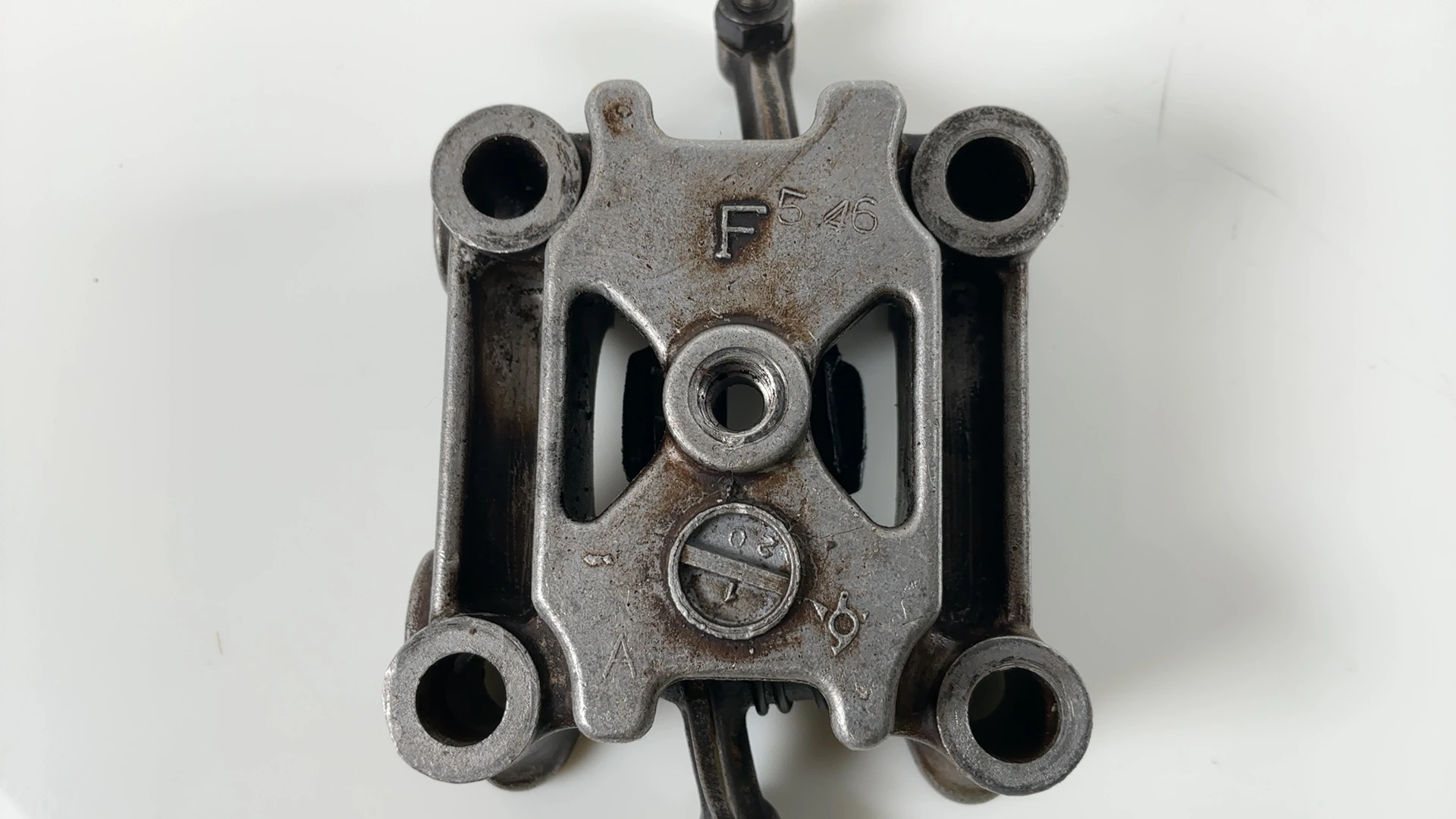 Honda CB125T JC06 125cc Camshaft Holder Rocker Arm Bracket 1978-01 12231-399-010