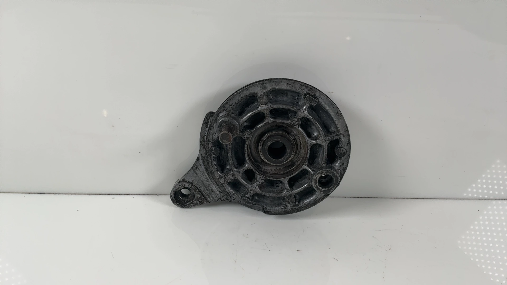Kawasaki Z200 KZ200 200 CC Rear Brake Plate Drum 1977-1984 OEM 41035-1090 - Image 2