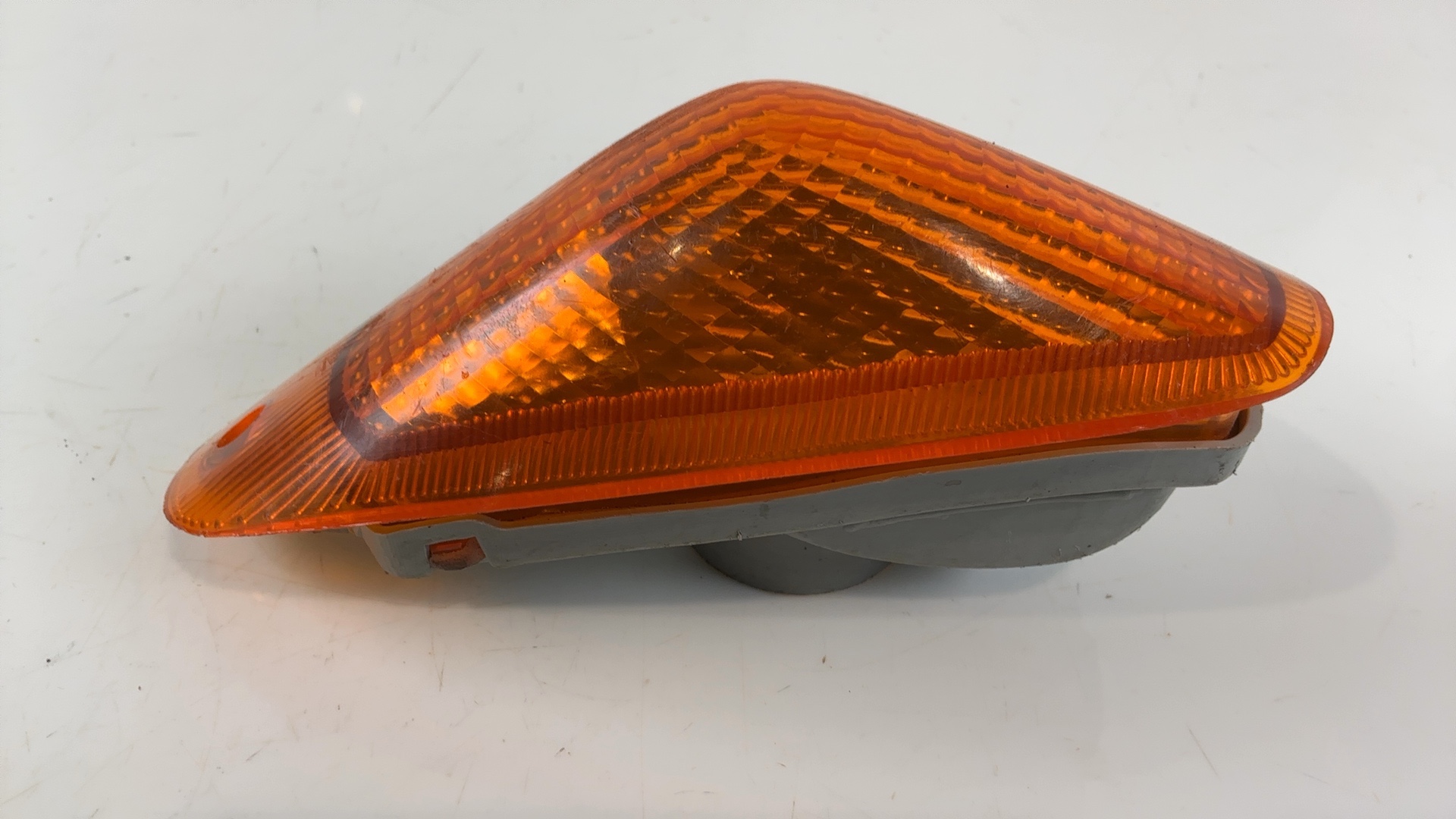 Kawasaki ZZR600 ZX600 600cc Front Left Indicator Light 1993-2007 OEM 23040-1237