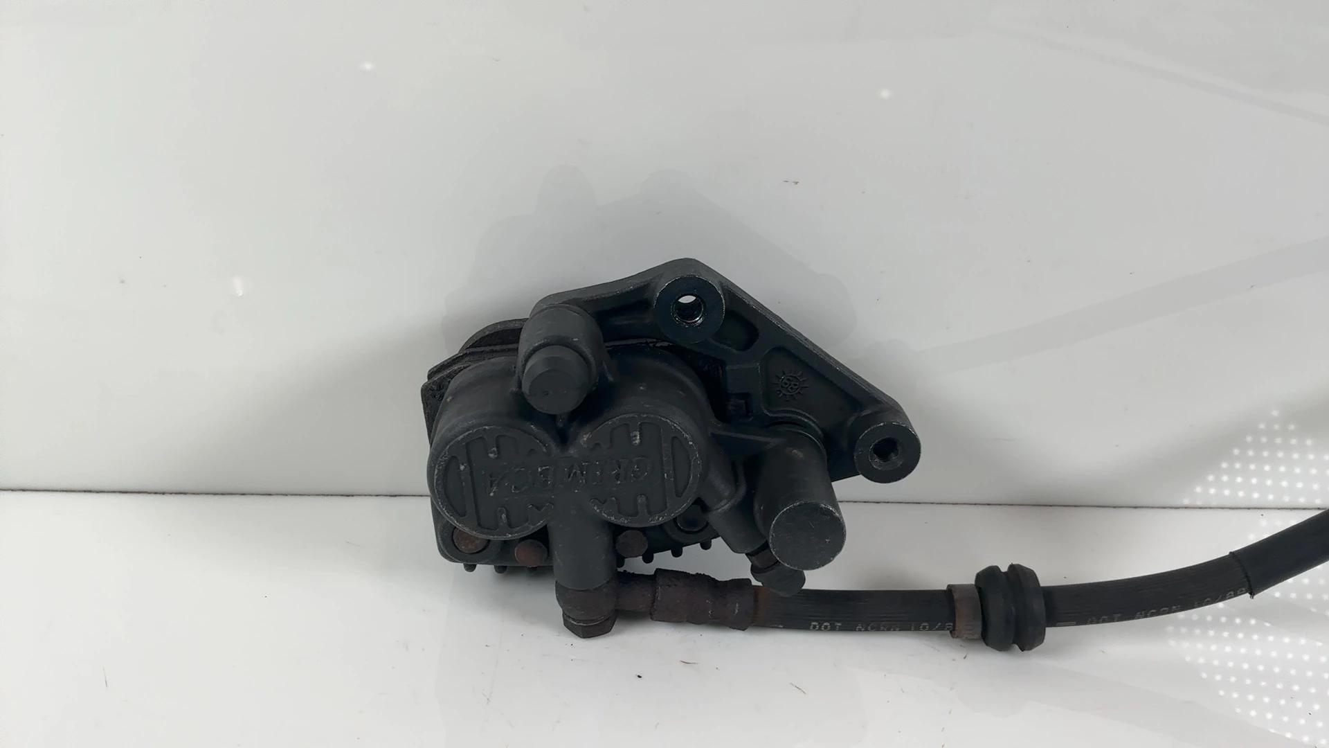 Honda NS125 F R 125CC Front Brake Caliper 1985-1987 OEM 45100-KR1-602