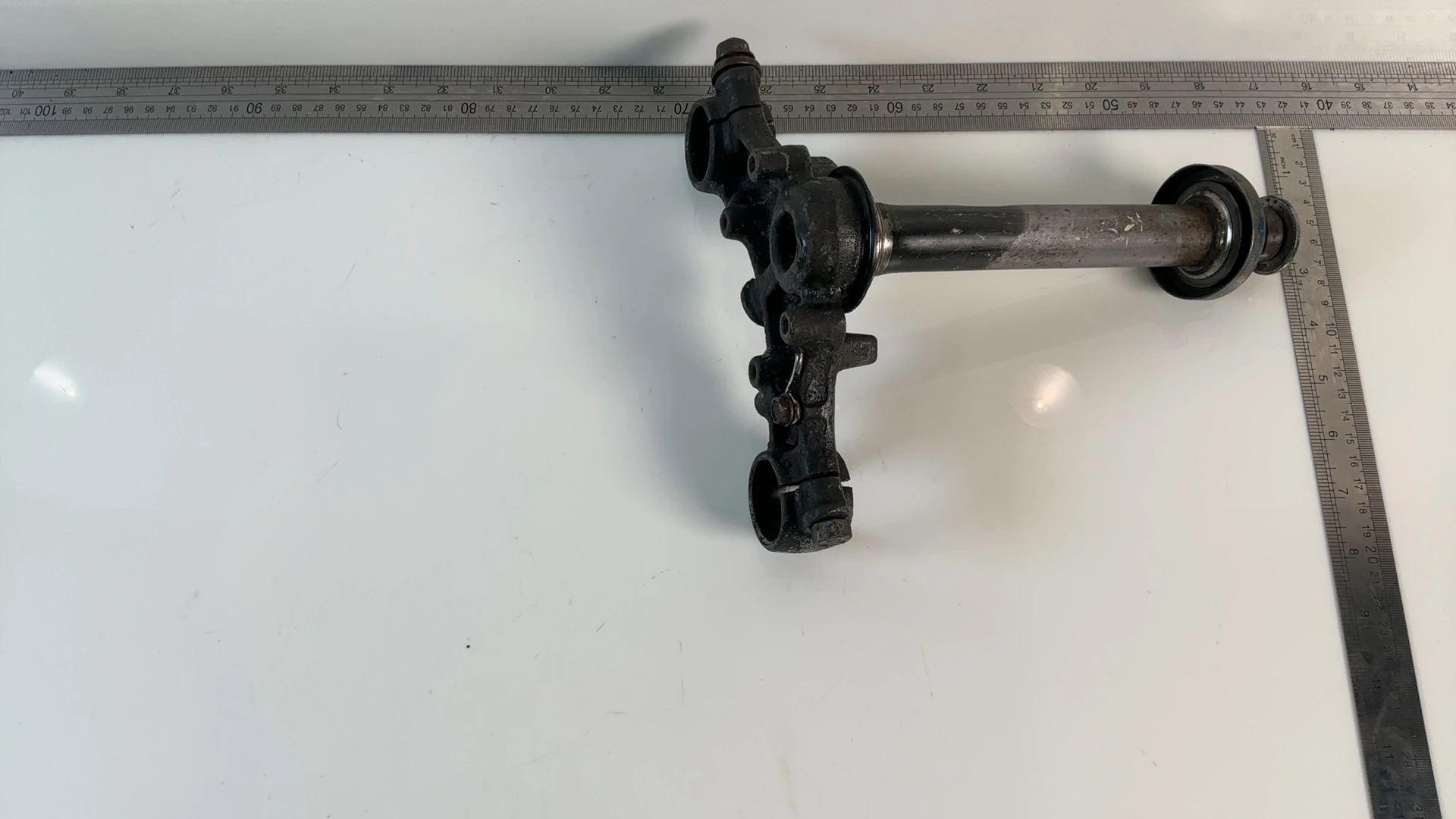Kawasaki KE125 KE125-A 125cc Lower Fork Bridge Yoke 1976-1985 OEM 44037-1030 - Image 3