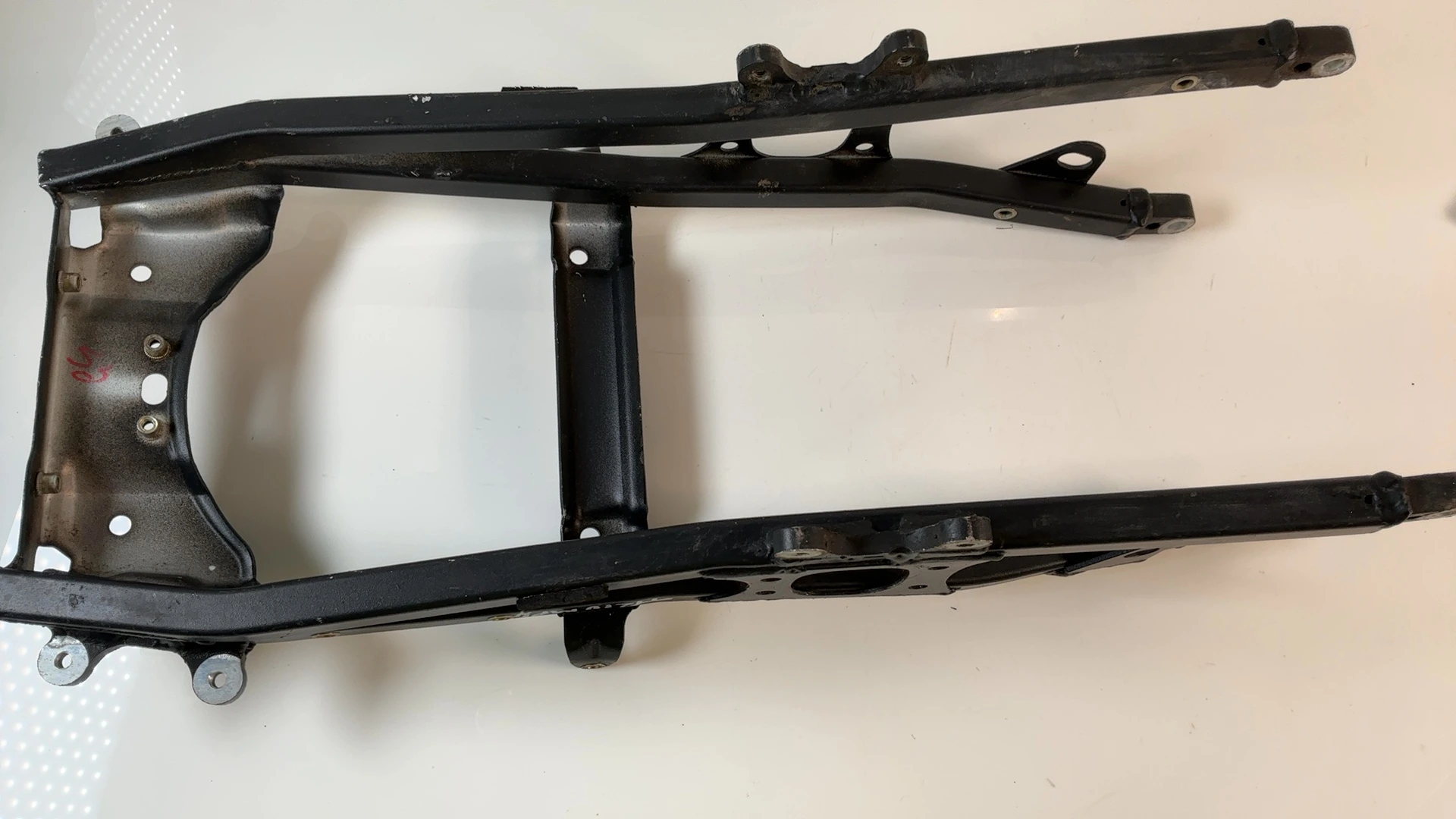 Triumph TT600 Speed Four 600 Rear Tail Subframe 2000-2006 OEM T2071098 Cast 721 - Image 2