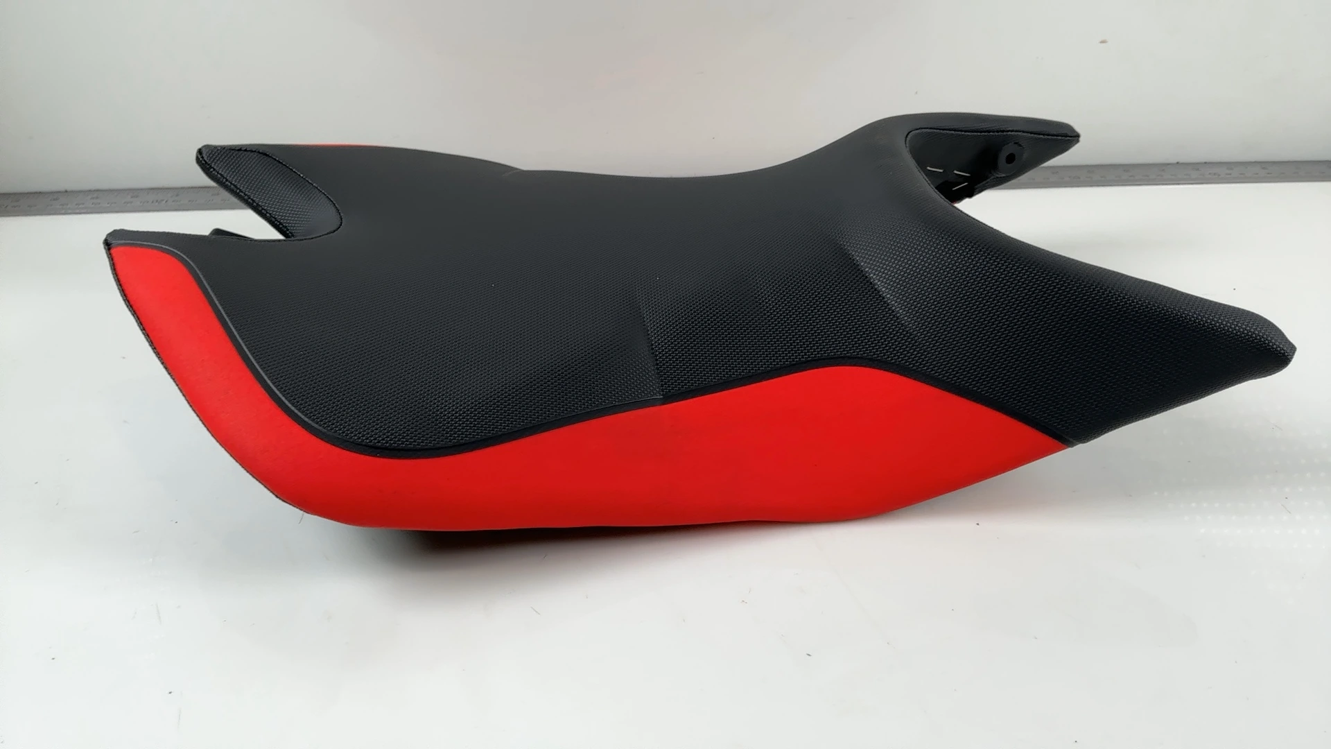Aprilia RS 660 Tuono 660 660cc Front Rider Seat 2021-2025 OEM 2B006633 - Image 9