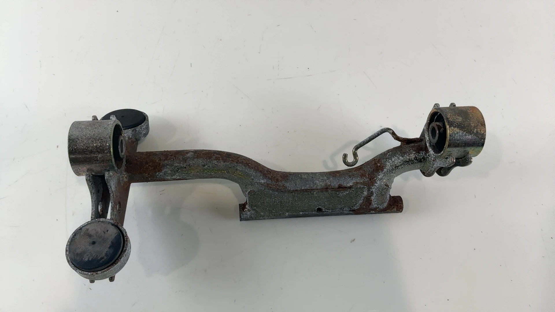 Honda Dylan SES125 125 CC Engine Mount Hanger Bracket 2002-06 OEM 50350-KPZ-900