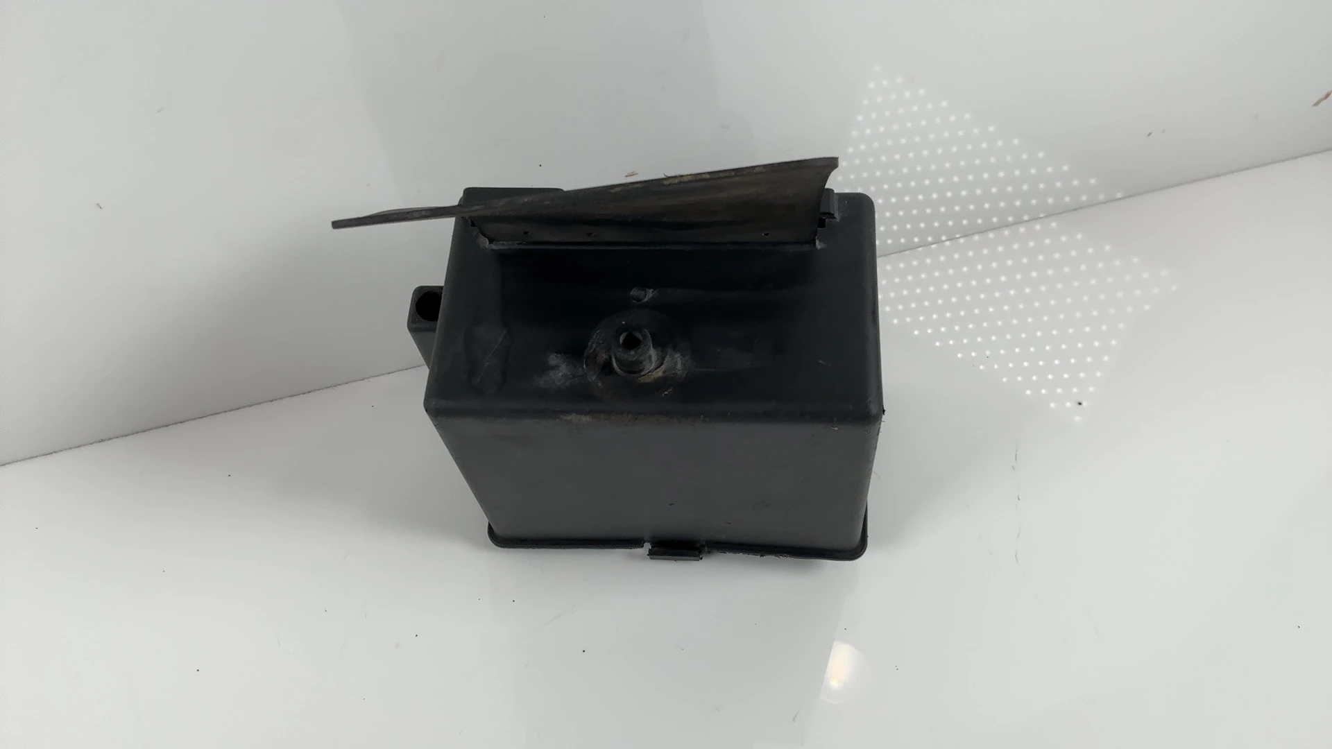 Yamaha FZR 600 3HE 600cc Battery Box 1989-1993 OEM 1WG-2177G-00-00 - Image 12