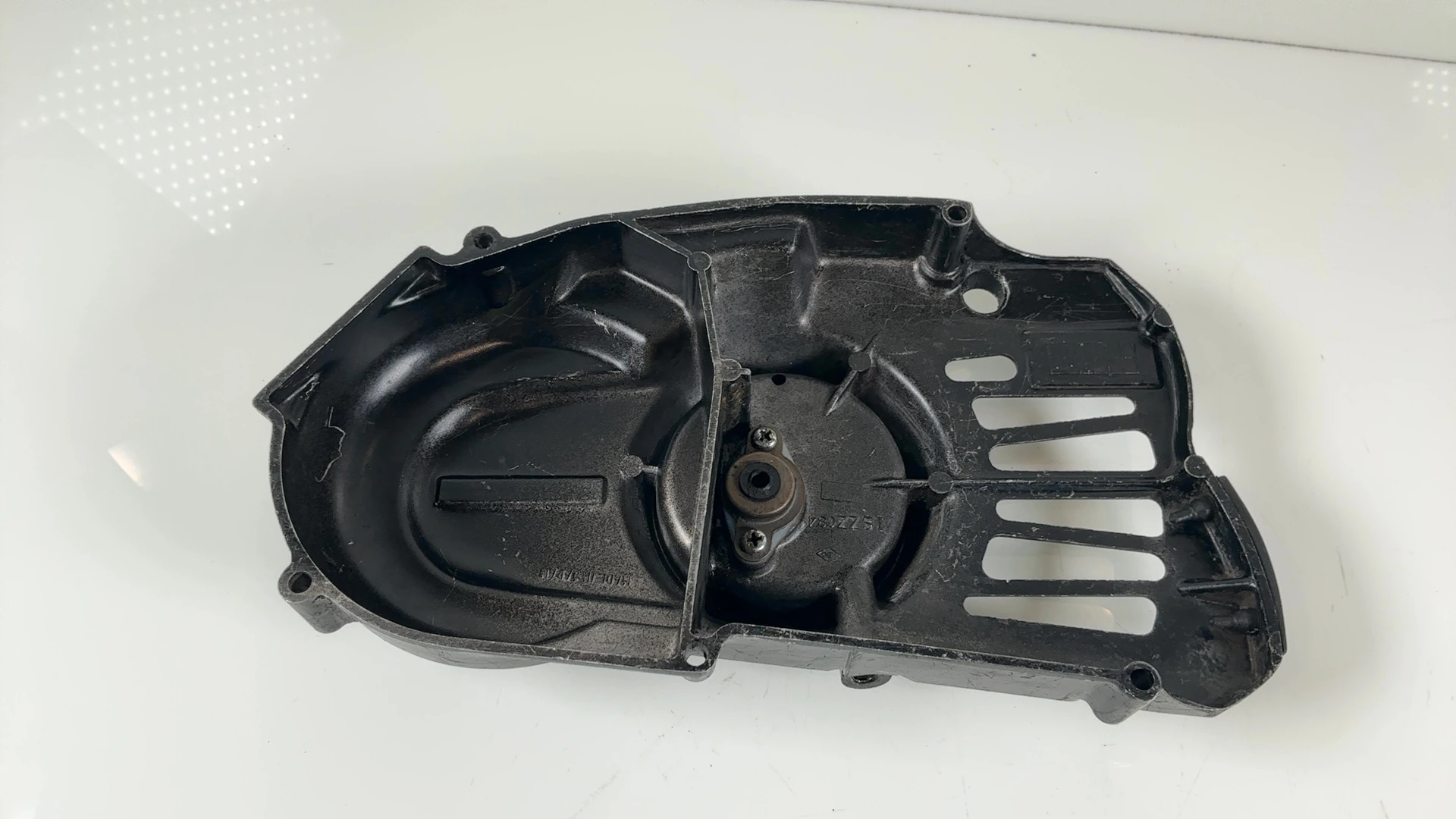 Suzuki RG125 Gamma NF12A 125cc Sprocket Cover 1985 OEM 11351-36A01-000 - Image 5
