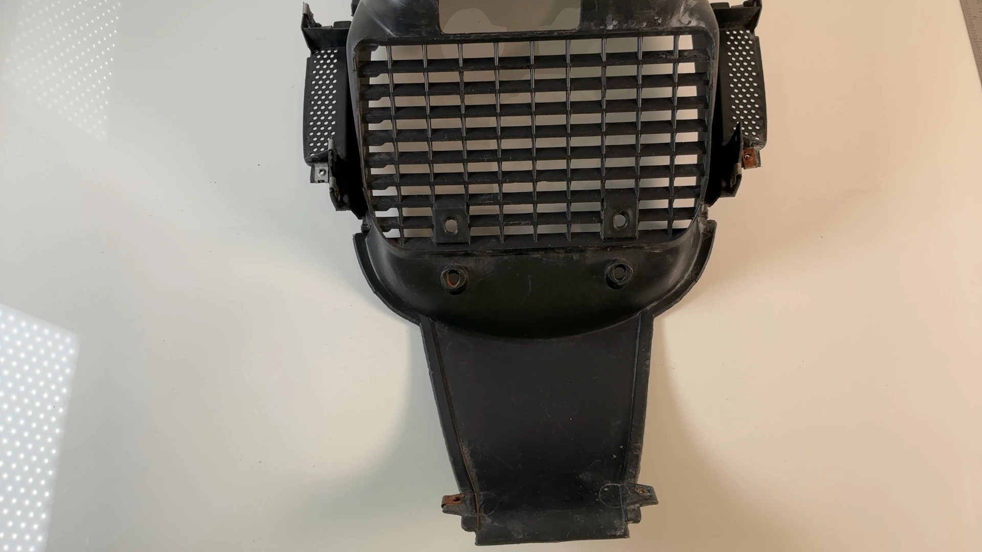 Gilera Runner 50/125/180/200CC Radiator Shield Cover 1997-2005 OEM 299107000C - Image 4