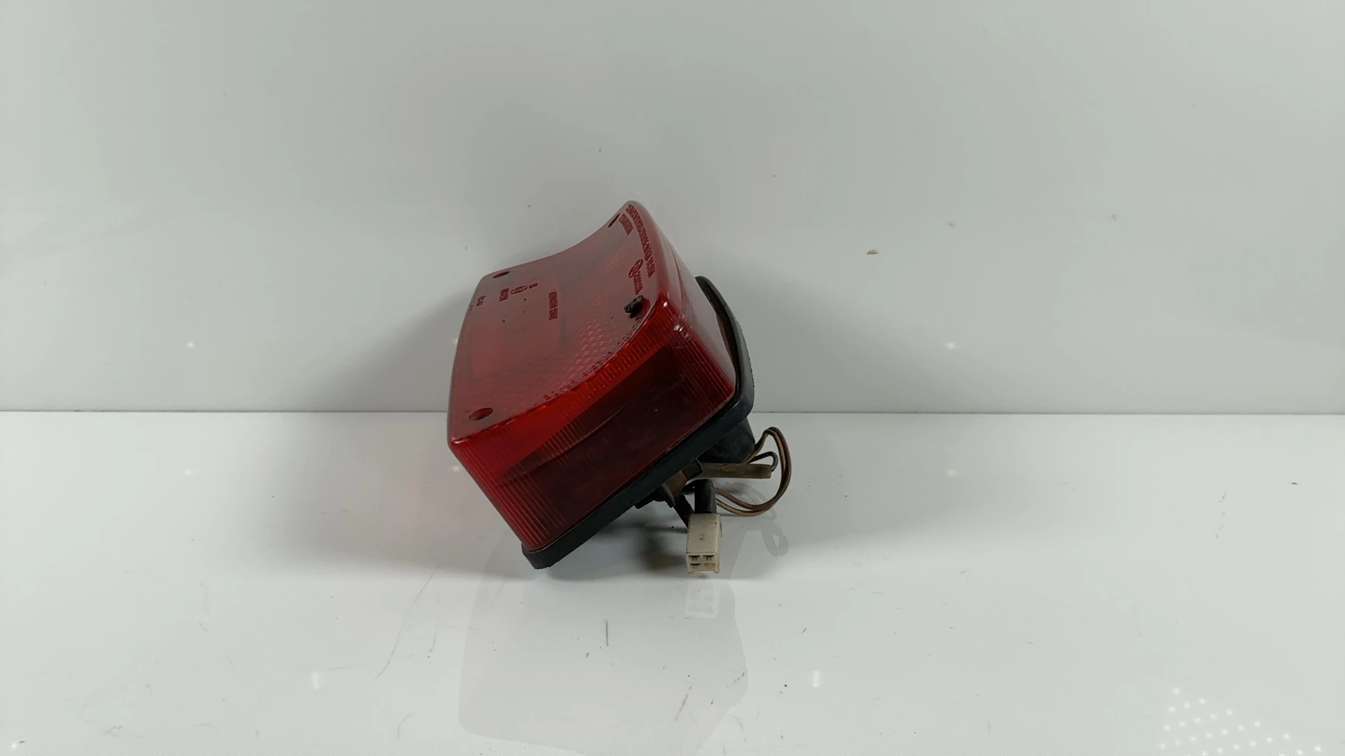 SUZUKI GS550 GS550E 550CC Rear Brake Tail Light 1982 1983 OEM  35710-43430 - Image 5