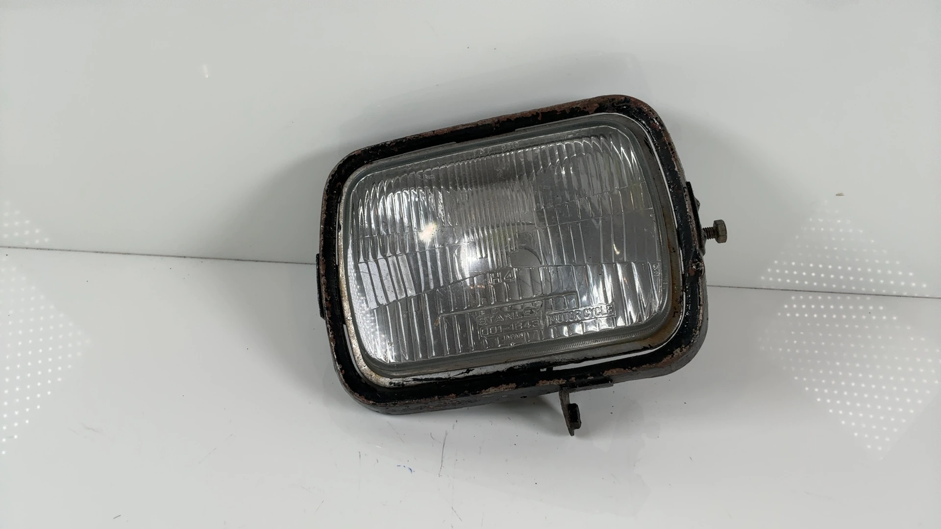 Kawasaki Ninja ZX900A 900 Front Headlight 1984-1988 OEM 23004-1164 - Image 2