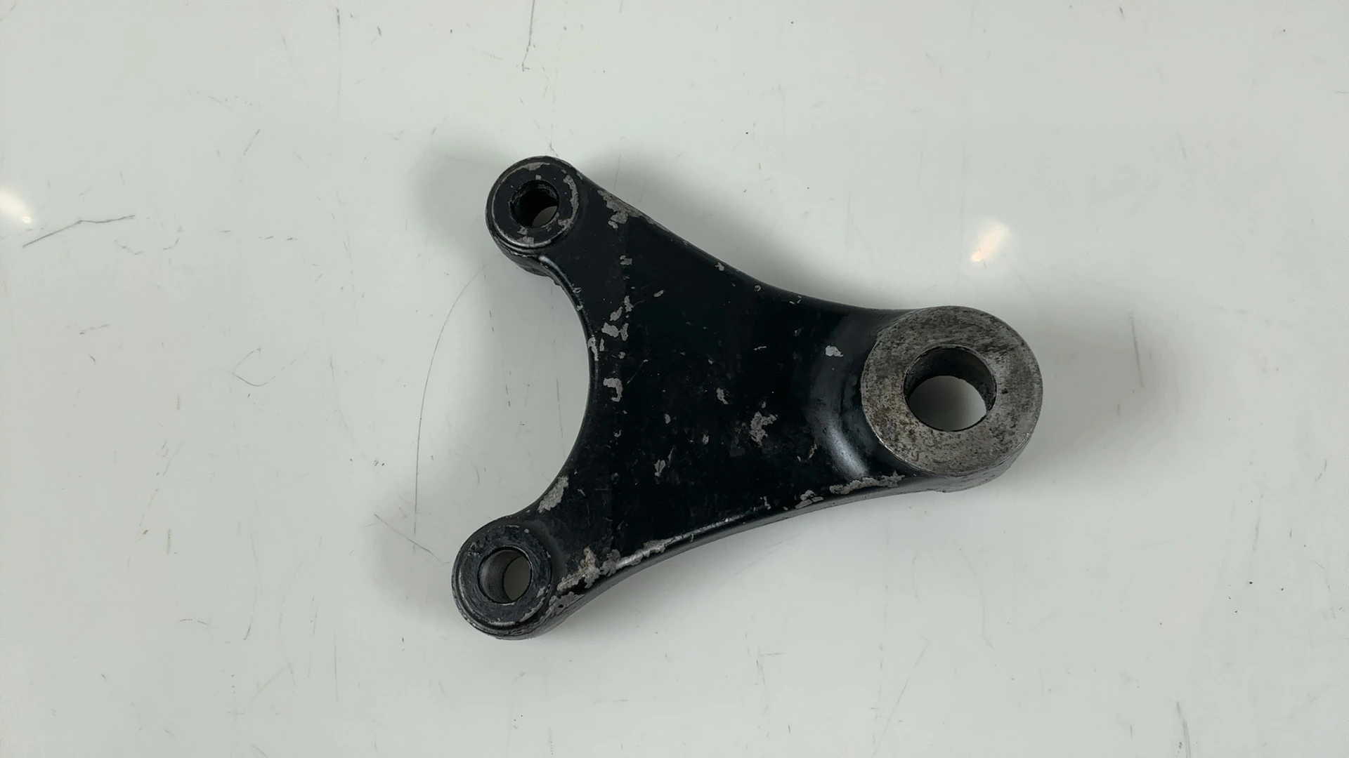 Suzuki GS750 GS750E 750 CC Rear Brake Caliper Bracket 1980-1981 OEM 69721-47011 - Image 3