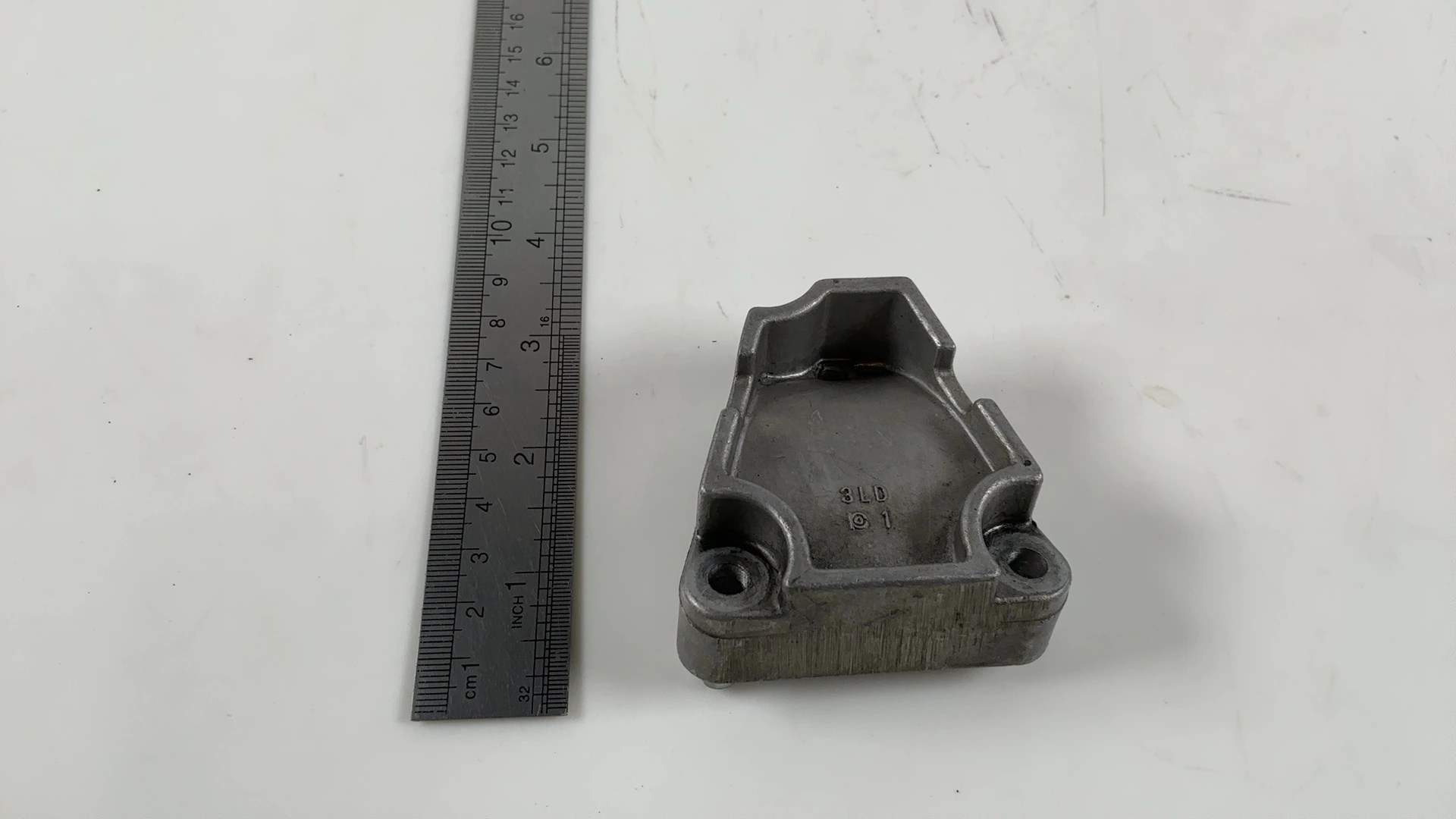 Yamaha TDM850 3VD 850cc Shaft Bearing Holder Bracket 1991-95 OEM 3LD-11418-00-00 - Image 4