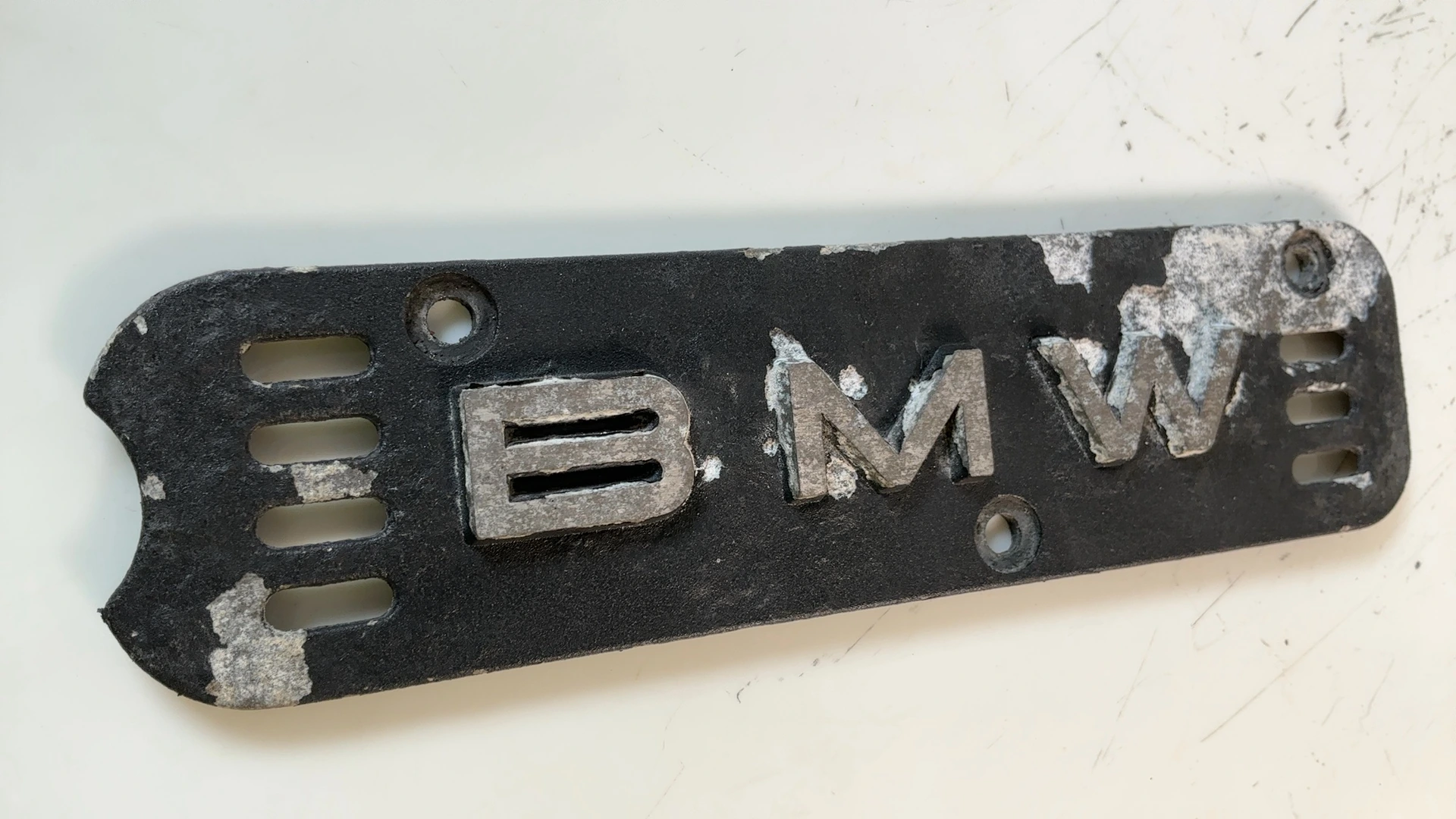 BMW K75 K75RT K75S 750 Spark Plug Coil Cylinder Head Cover 1985-1996 11121460549 - Image 5