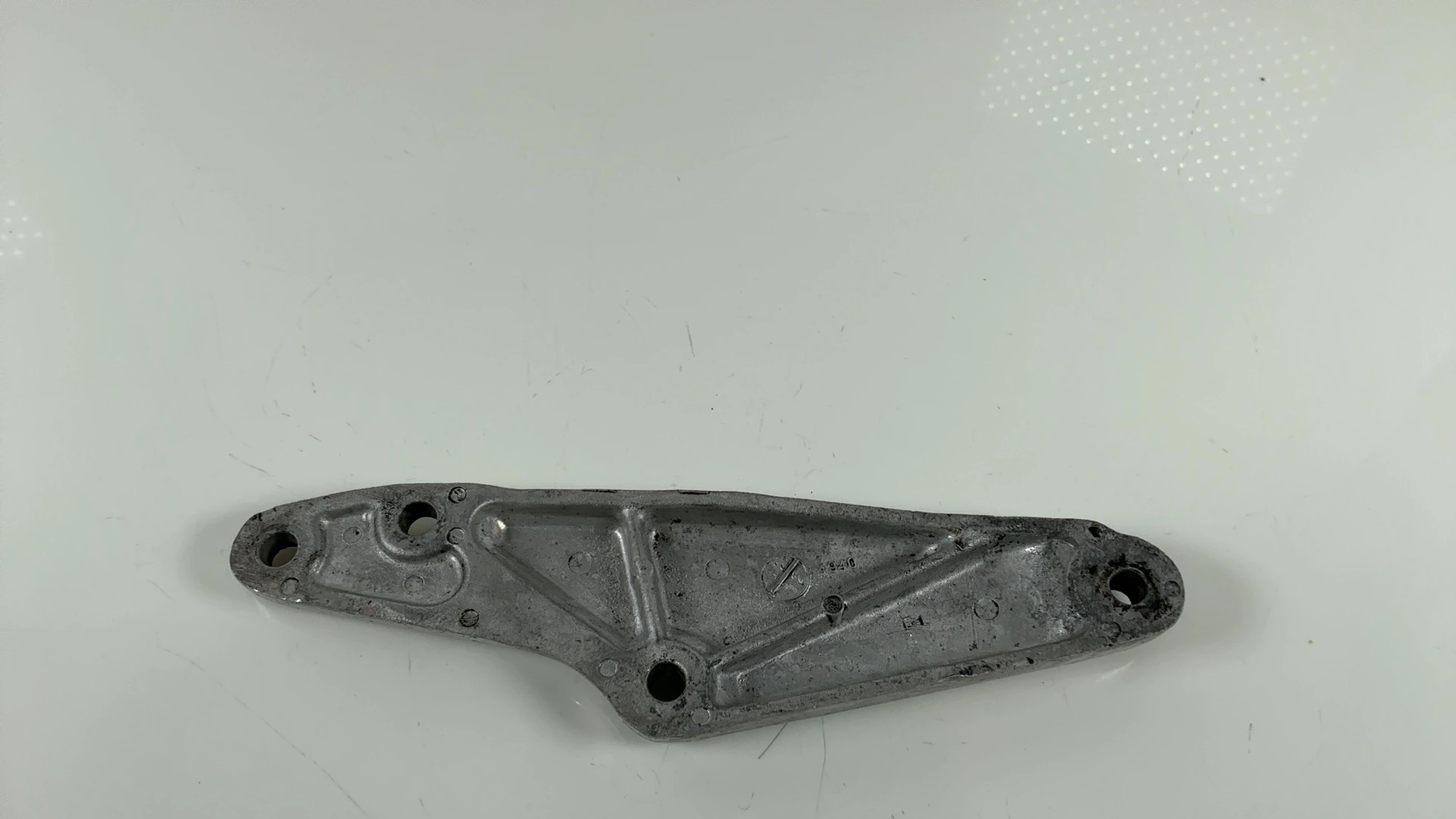Suzuki GS650 GS650G 650cc Left Muffler Footrest Bracket 1981-83 OEM 43821-34210 - Image 5