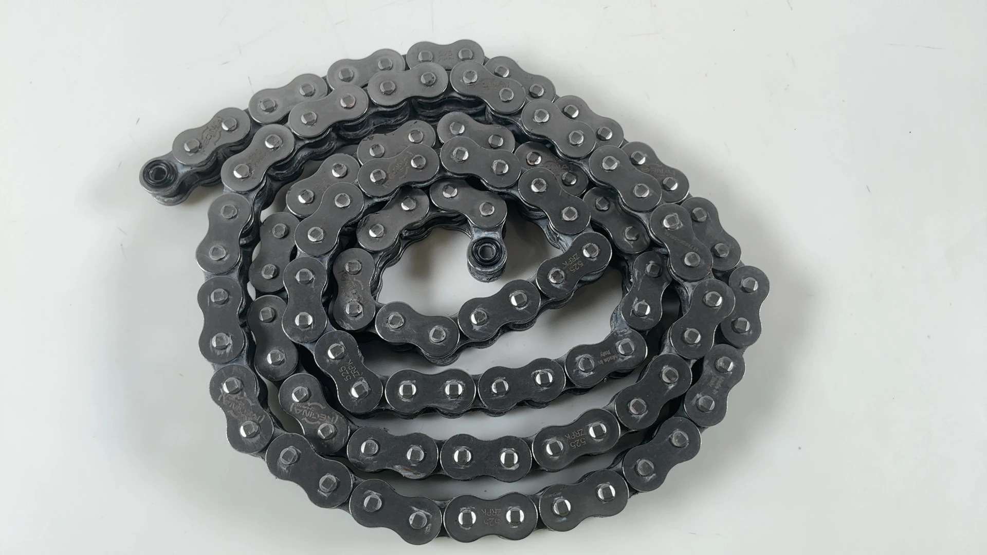 Aprilia RSV4 1100 Factory E5+ 1100cc Drive Chain 2021-2026 OEM 896358