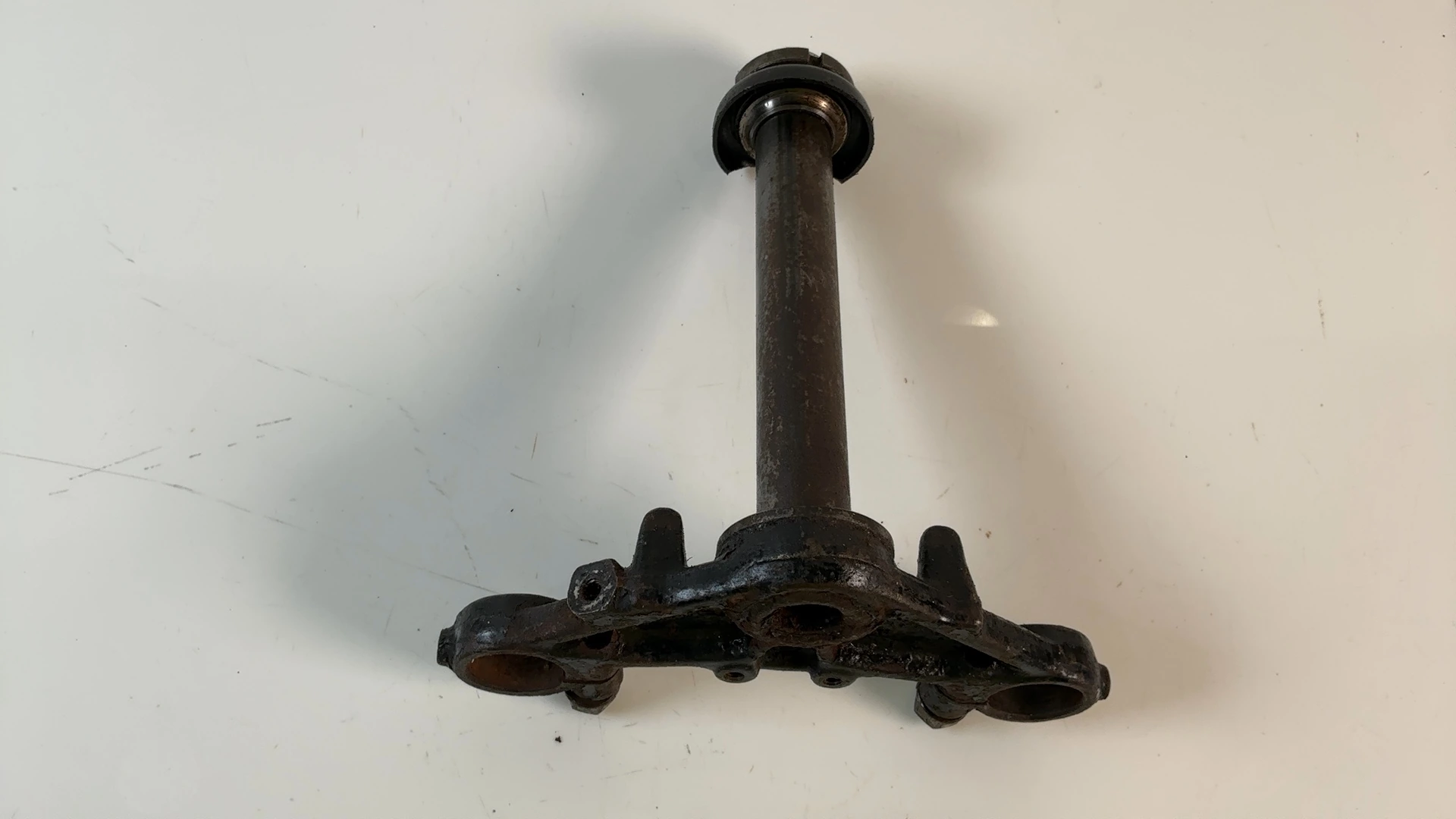 Suzuki TS125 TS 125 125cc Lower Fork Bridge Triple Tree 1971-76 OEM 51410-28012 - Image 2