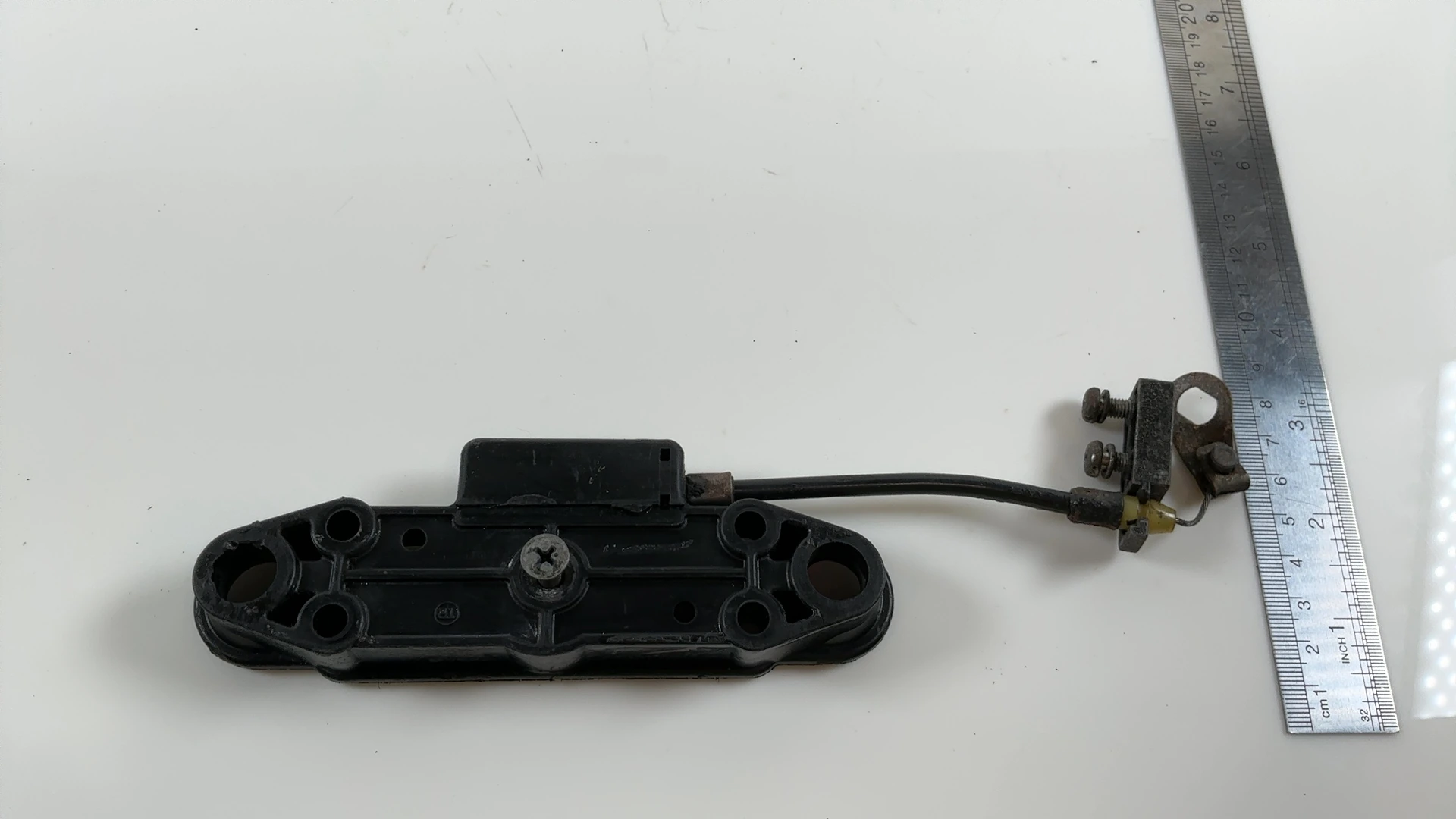 Suzuki Freewind XF650 Seat Lock Catch Latch Mechanism 1997-2003 OEM 95700-10834 - Image 3