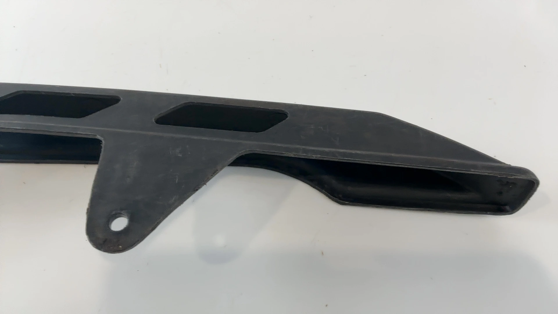 Honda CBX 750 F RC17 750cc Chain Guard 1984-1988 OEM 40510-MJ0-000 - Image 5