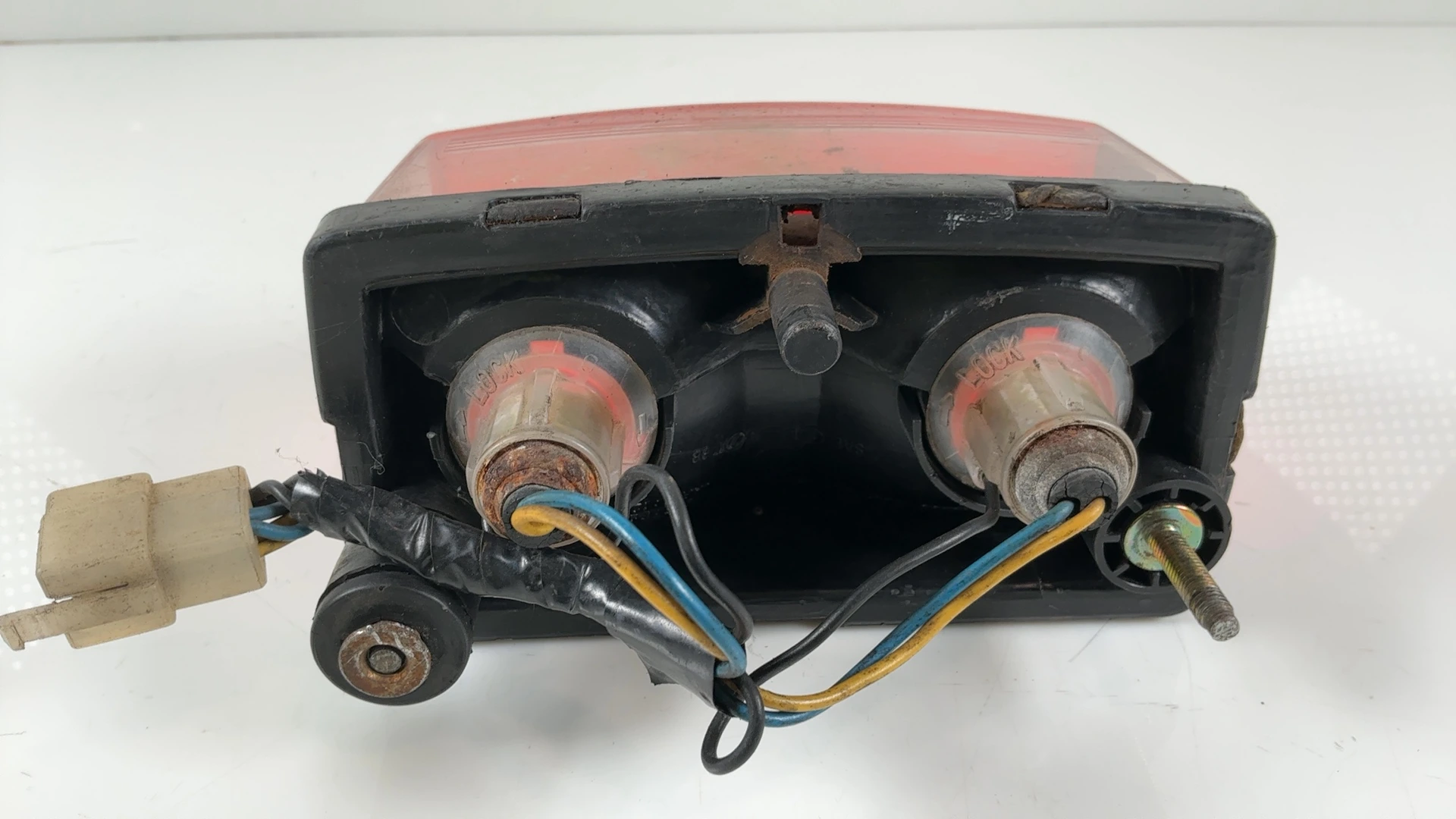 Yamaha FZR1000 3GM 1000cc Rear Brake Tail Light 1989-1995 OEM 3GM-84710-20 - Image 6