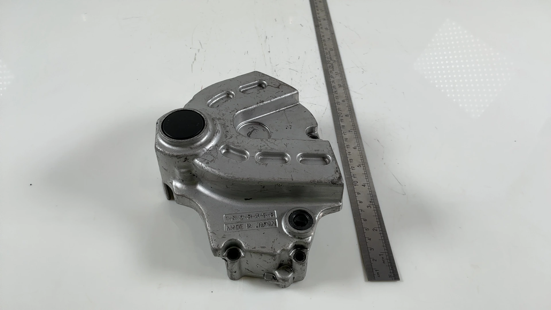 Yamaha FZR 600 3HE 600cc Front Sprocket Cover 1989-1995 OEM 2TK-15411-00-00 - Image 3