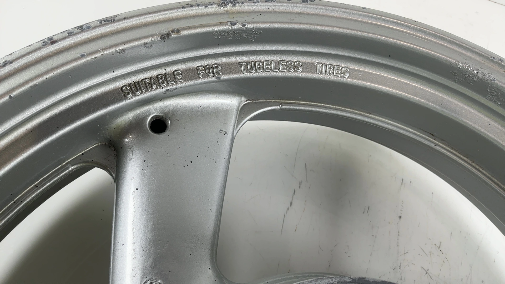 Yamaha XJ600S Diversion 4BR Rear Wheel Rim 1991-1997 OEM 3HE-25338-00 Enkei - Image 6