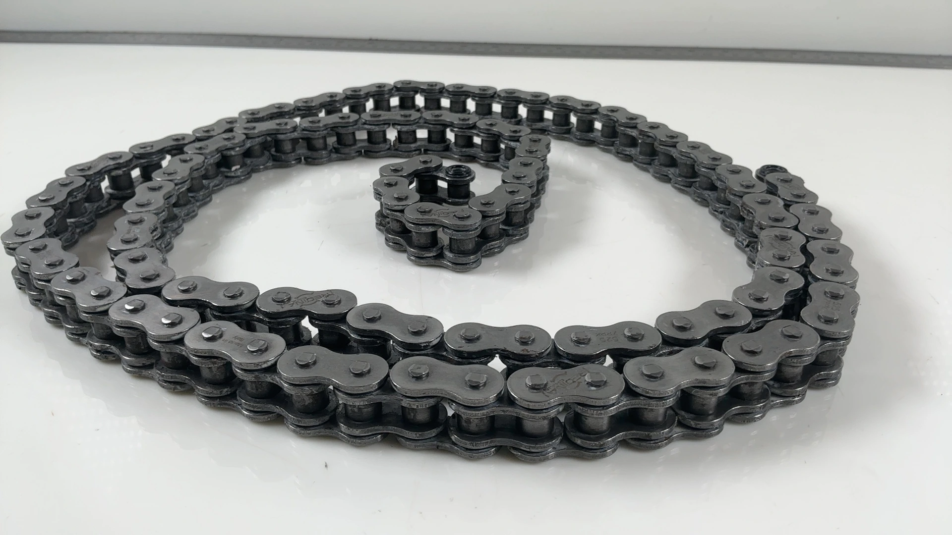 Aprilia RSV4 1100 Factory E5+ 1100cc Drive Chain 2021-2026 OEM 896358 - Image 7