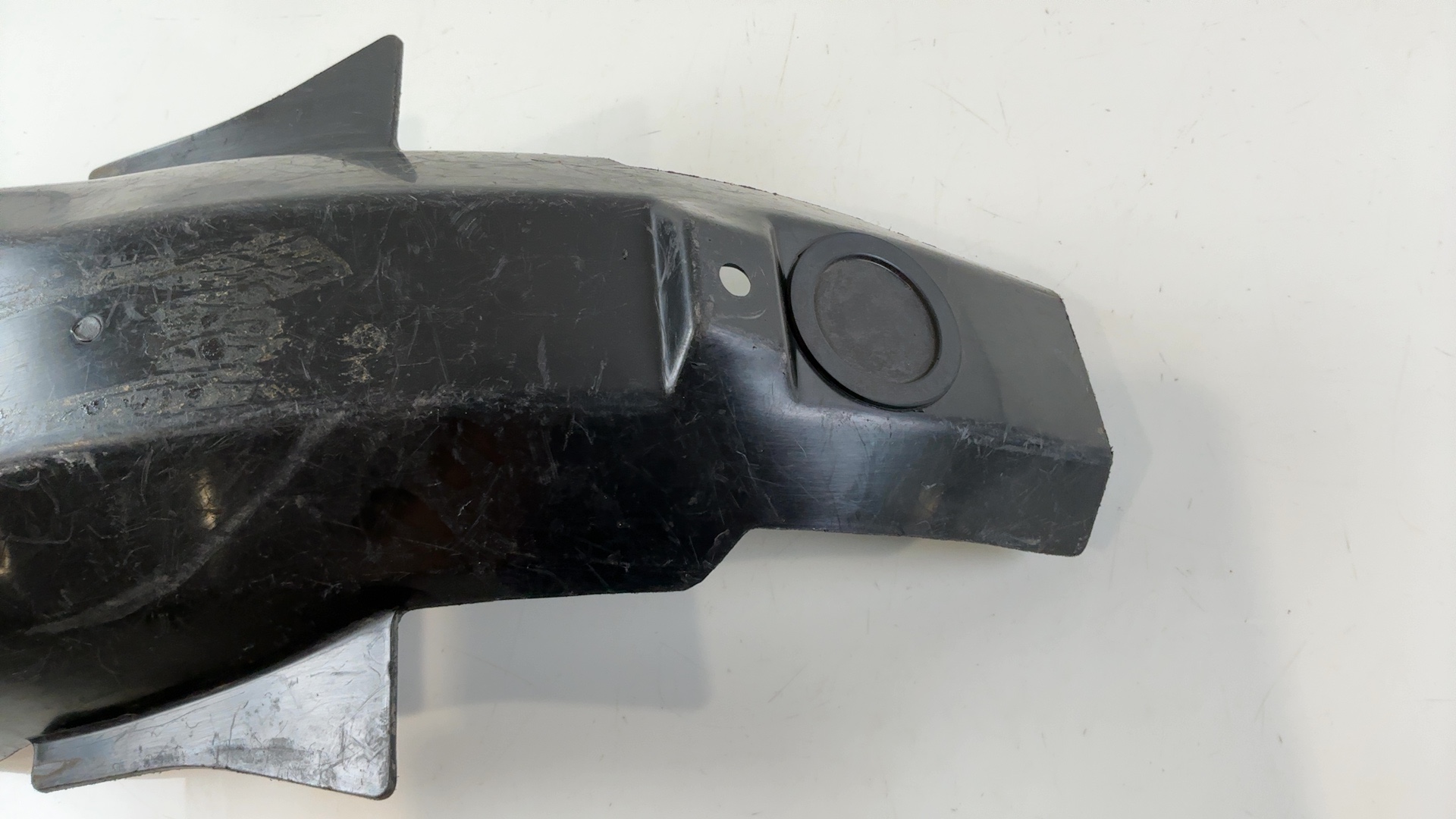 Suzuki GS550E GS550ES 550 Rear Inner Fender 1983-1986 OEM 63112-43400-00 - Image 5